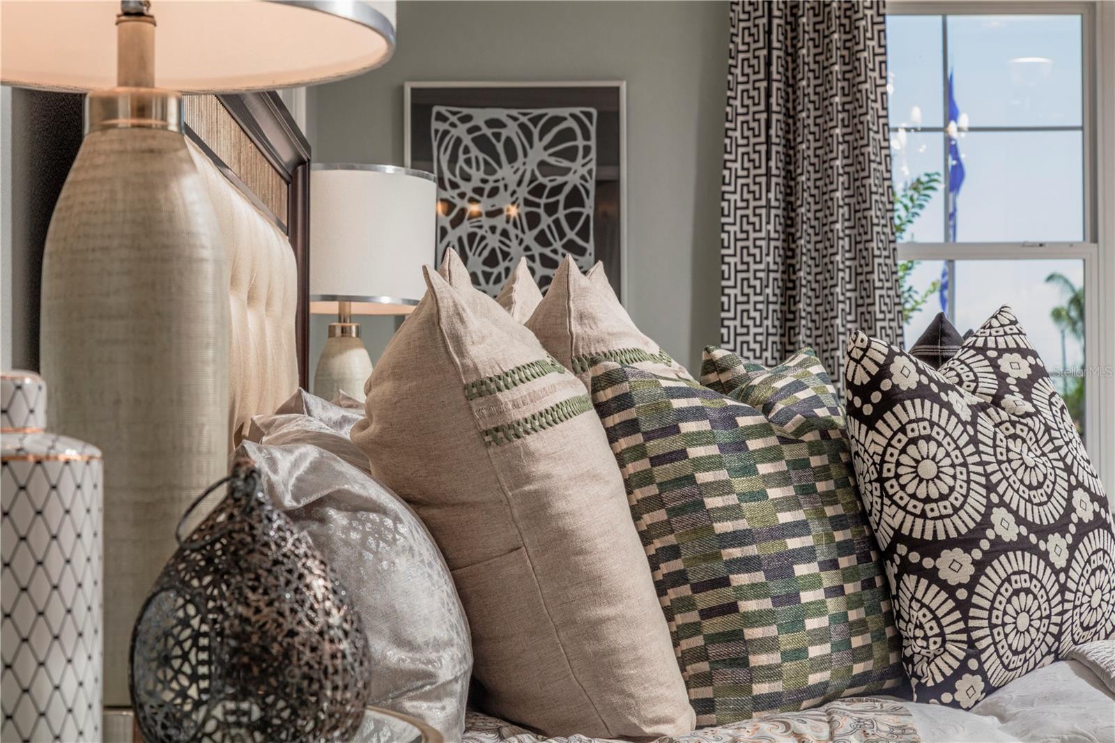 Listing photo id 10 for 2458 Dream Home Court