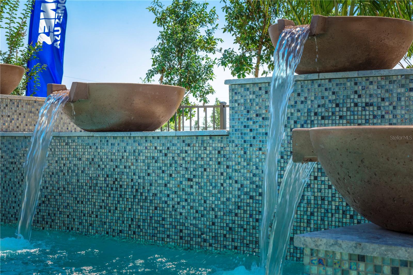 Listing photo id 22 for 2458 Dream Home Court