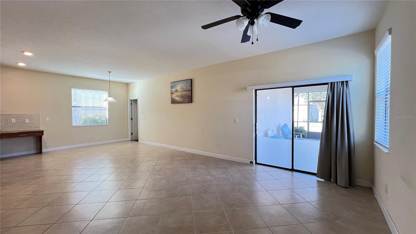 Image 29 of 49 For 15401 Porter Road