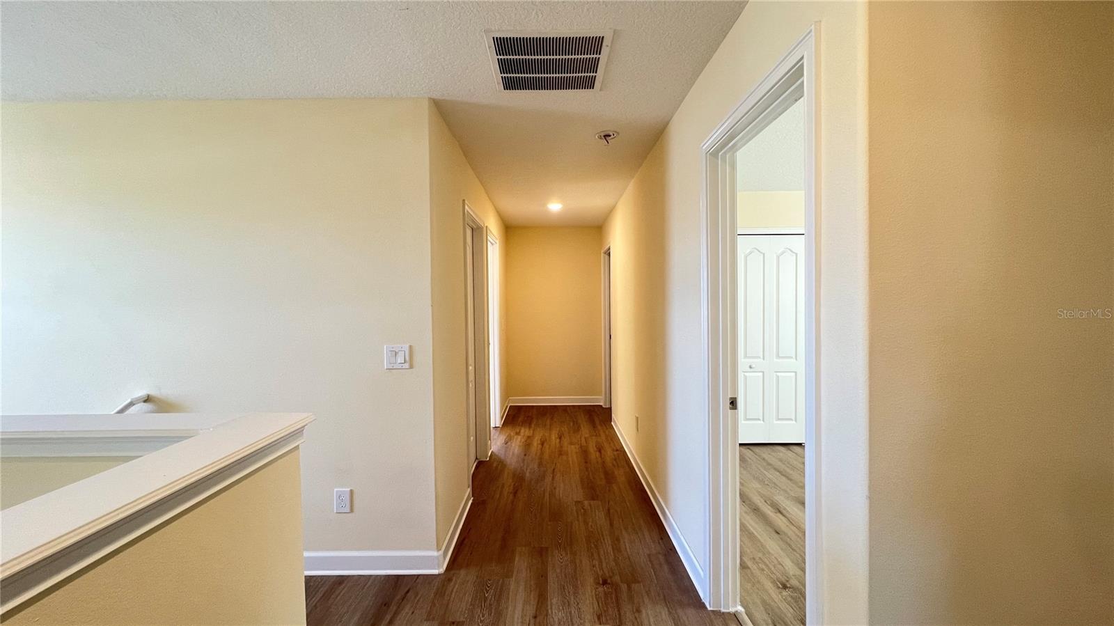 Image 33 of 49 For 15401 Porter Road