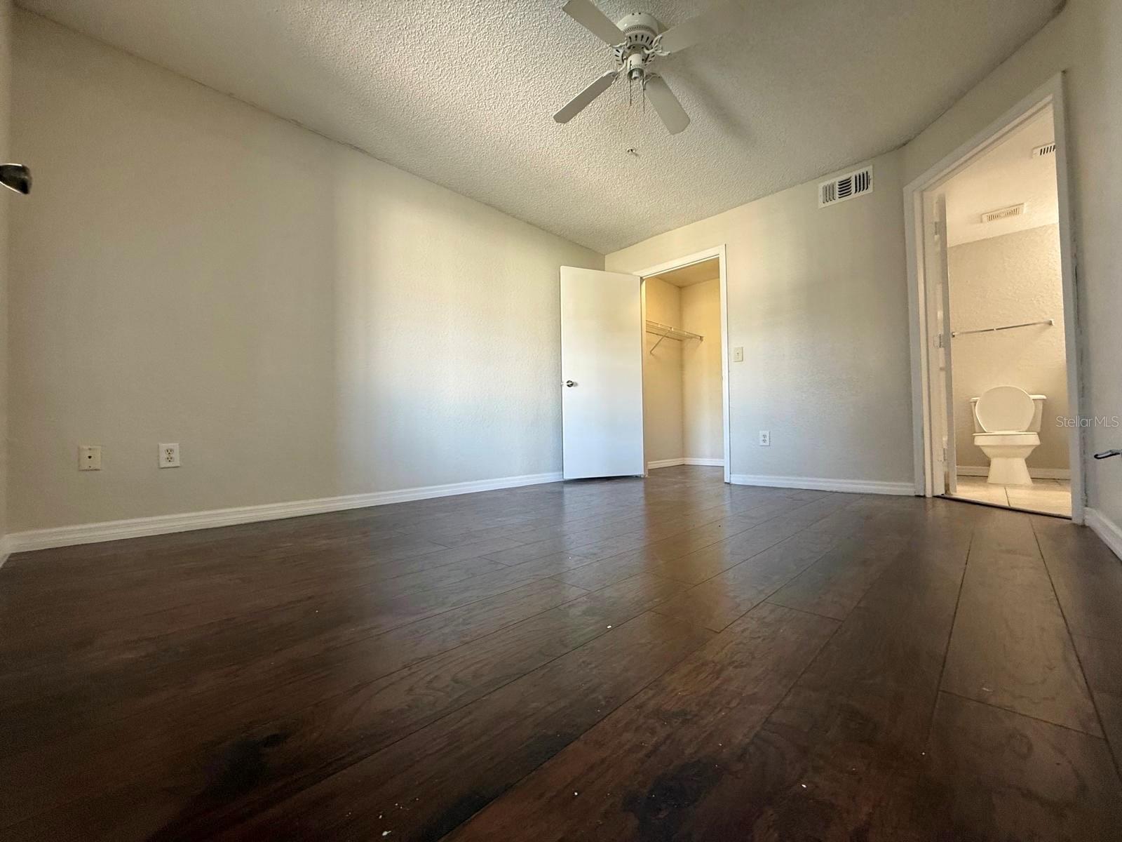 Image 18 of 32 For 2210 Grand Cayman Court 1738