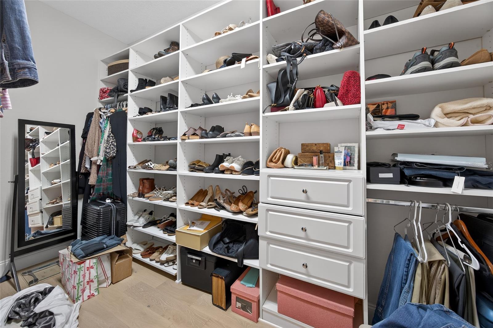 Image 20 of 91 For 11550 Delwick Drive