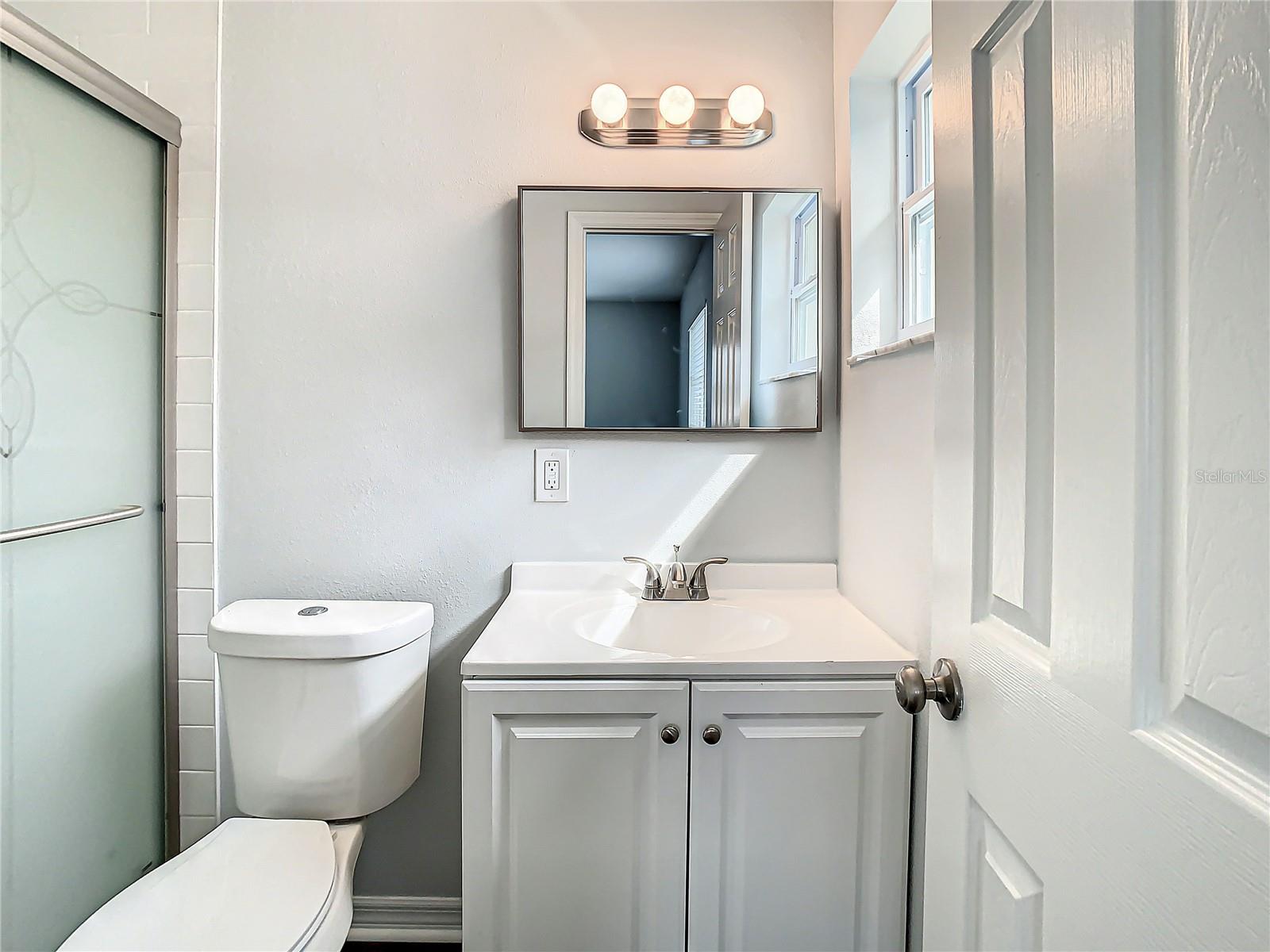 Image 39 of 53 For 2918 46th Avenue S