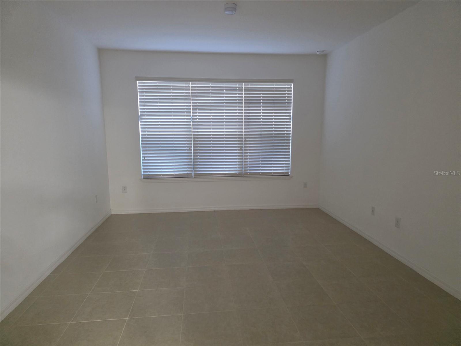 Image 12 of 47 For 356 Bella Cortina Drive