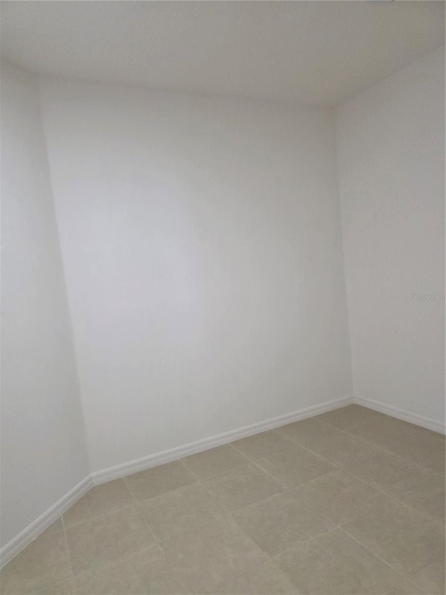 Image 15 of 47 For 356 Bella Cortina Drive