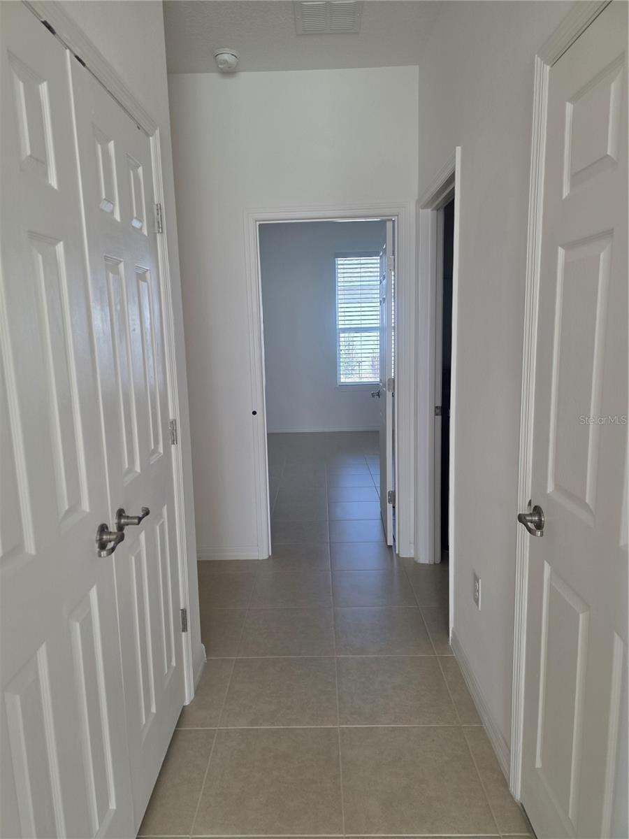 Image 19 of 47 For 356 Bella Cortina Drive