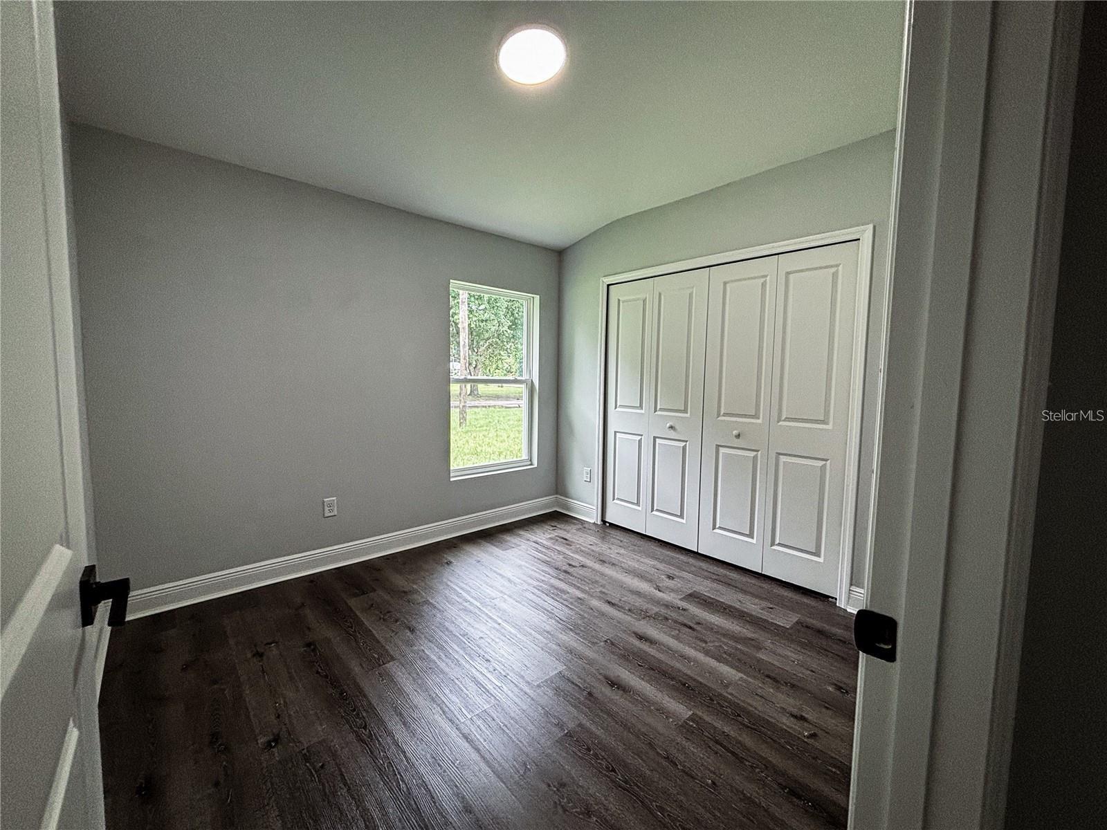 Image 5 of 8 For 244 Tanager Avenue