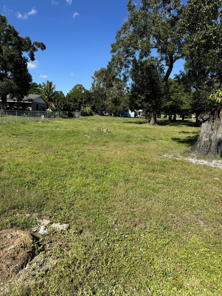 Image 3 of 4 For 201 29th Street