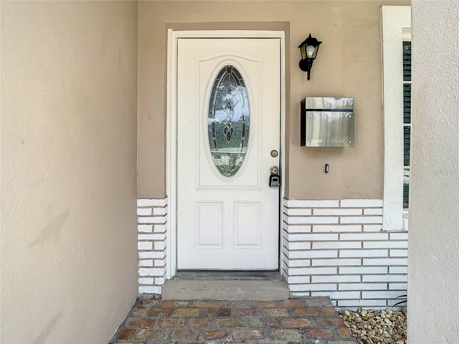 Image 8 of 53 For 2918 46th Avenue S