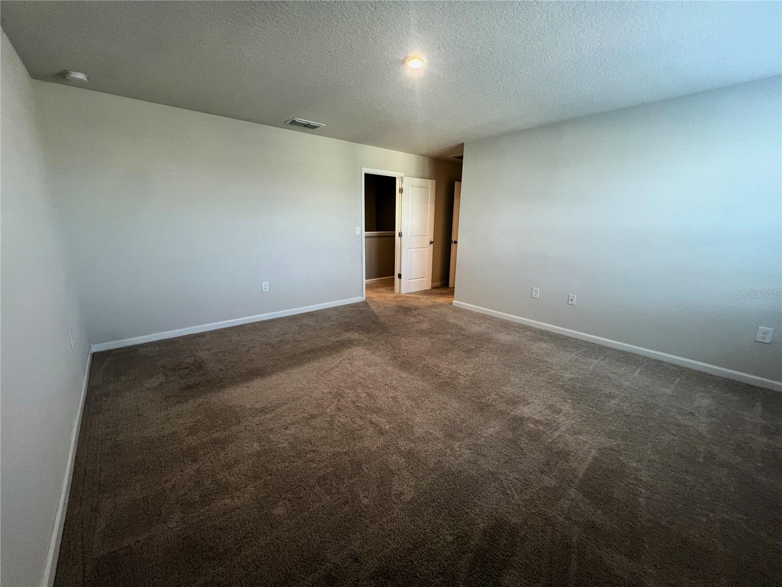 Image 17 of 34 For 1684 Ambar Court