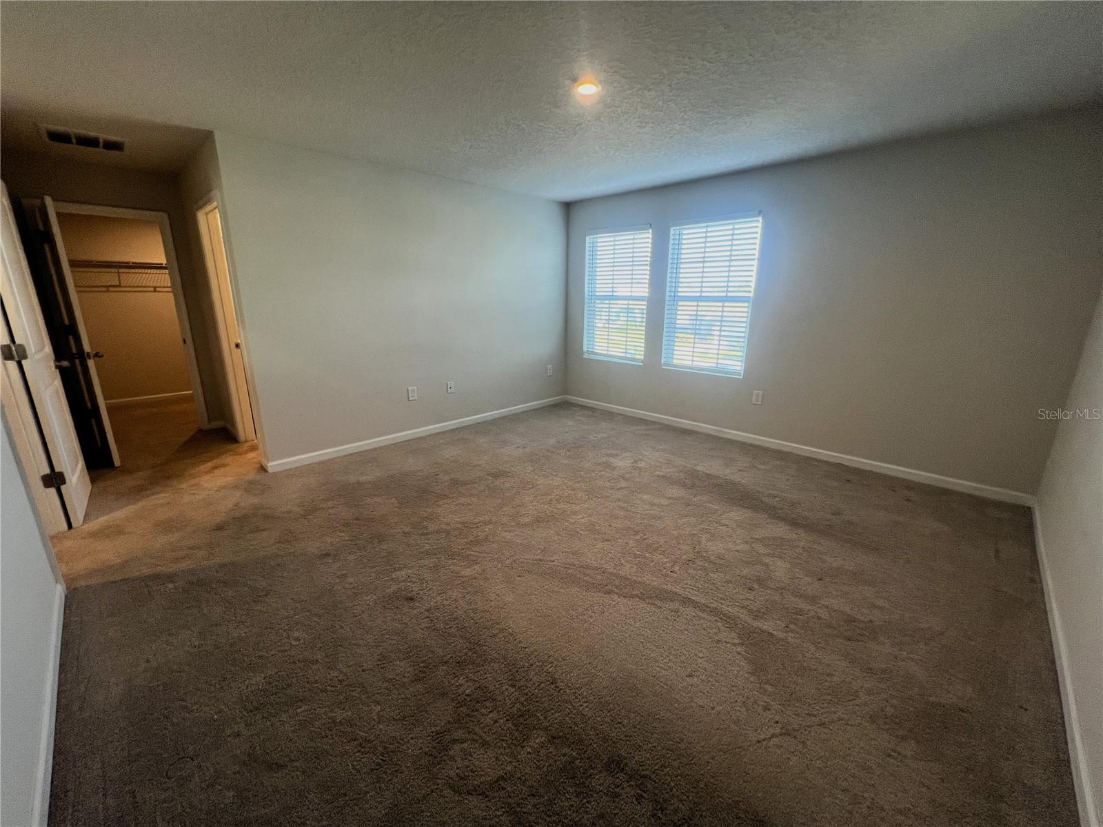 Image 18 of 34 For 1684 Ambar Court