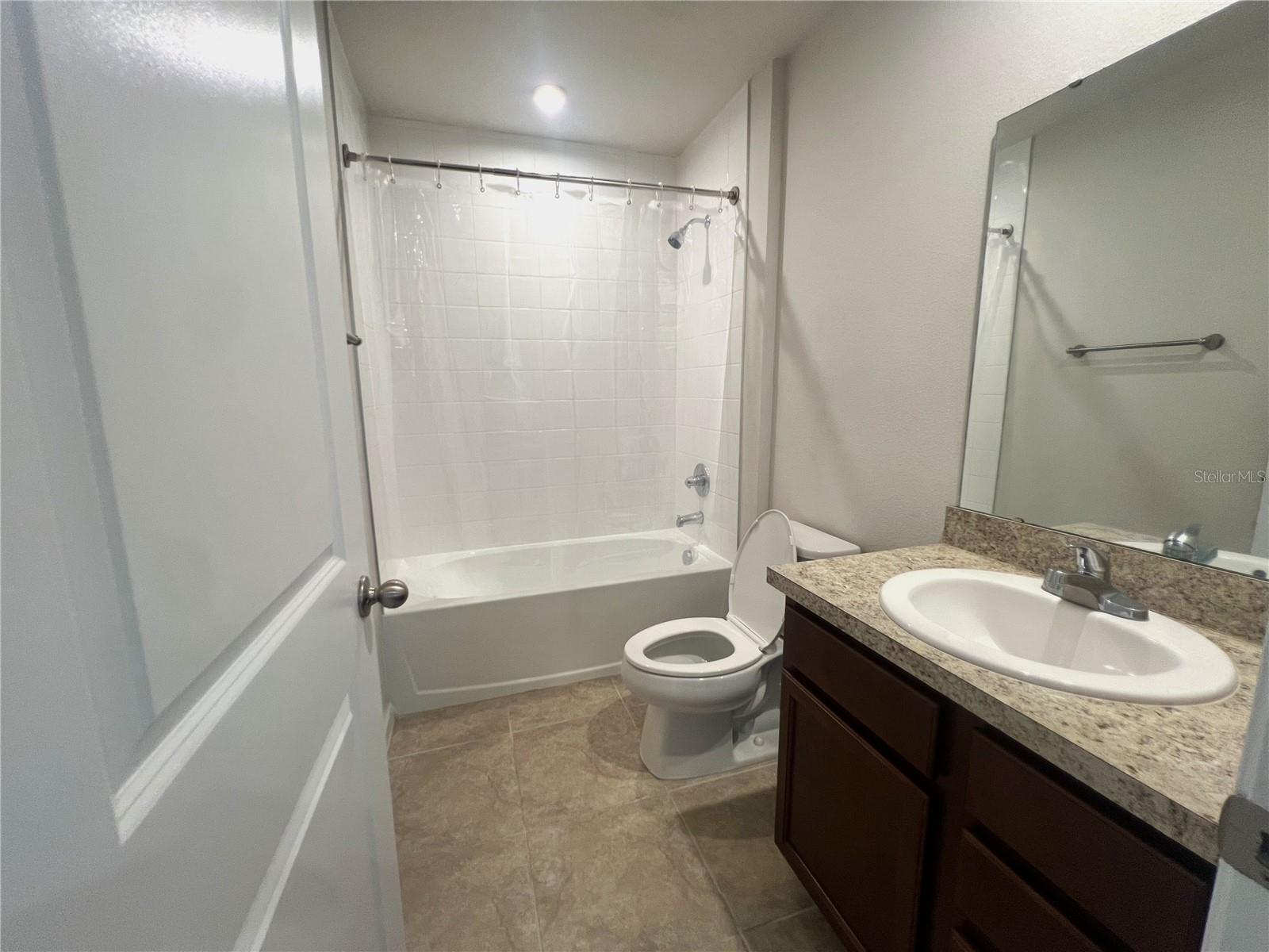 Image 27 of 34 For 1684 Ambar Court