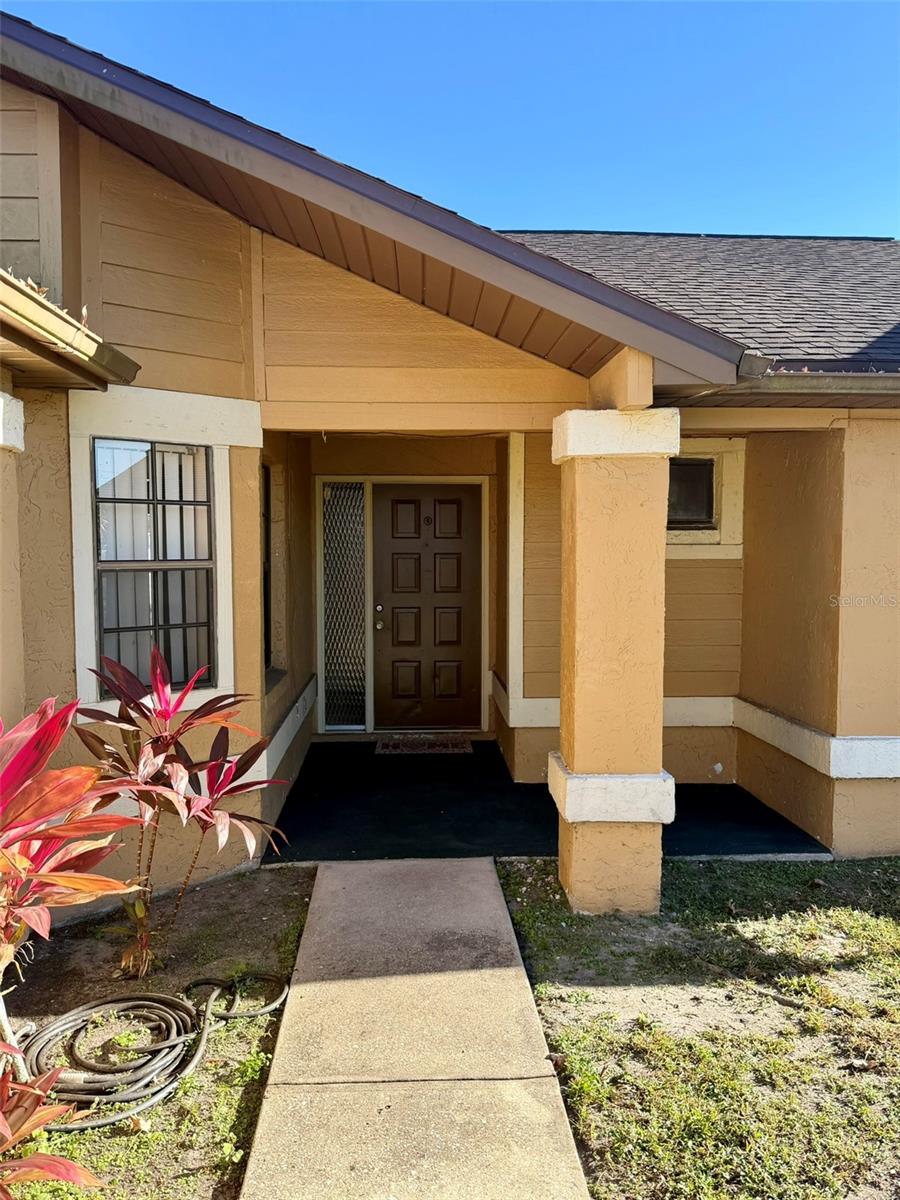 Image 4 of 17 For 318 Plumwood Circle