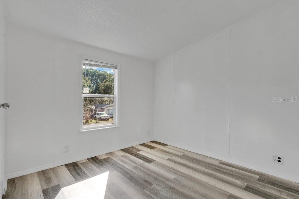 Image 13 of 22 For 17309 Palm Drive