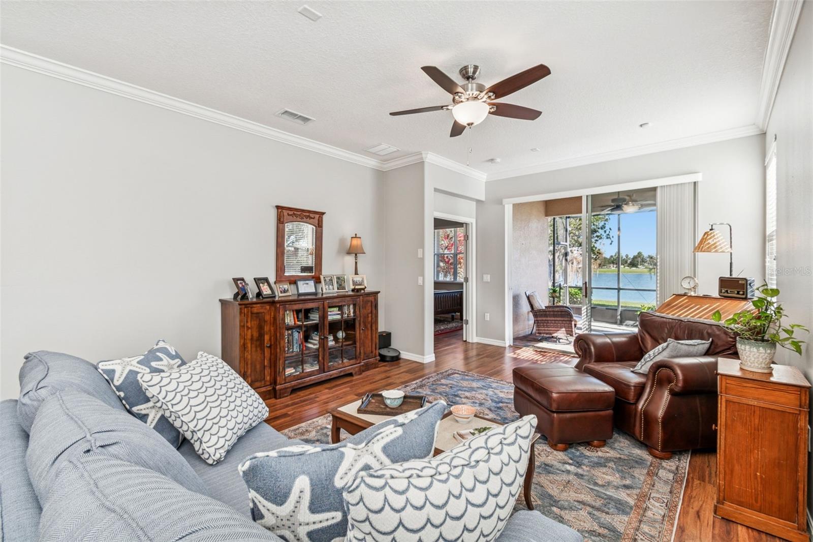 Image 11 of 60 For 2376 Palm Tree Drive