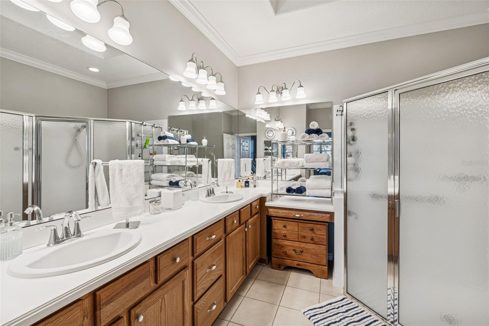 Image 24 of 60 For 2376 Palm Tree Drive