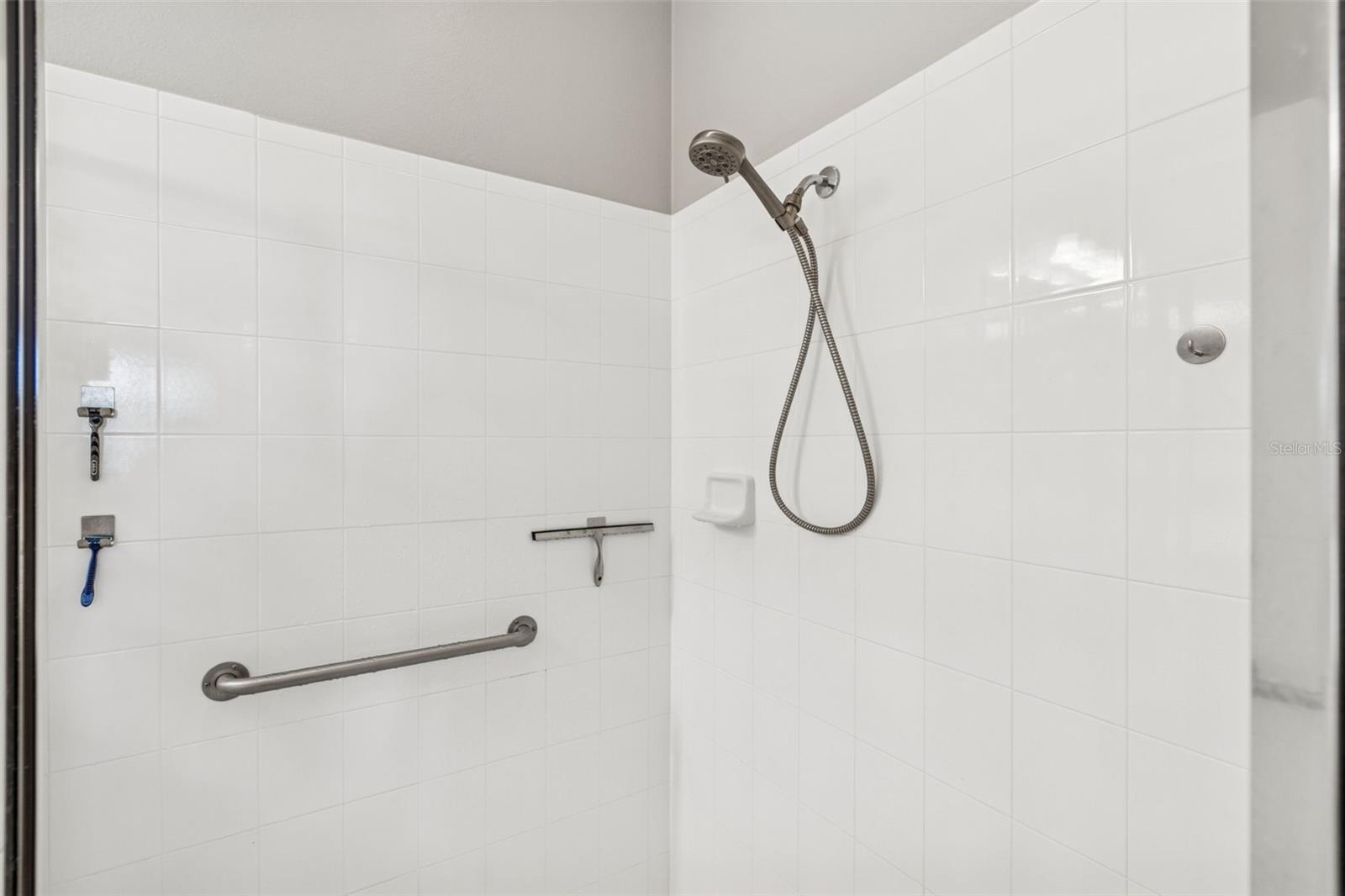 Image 26 of 60 For 2376 Palm Tree Drive