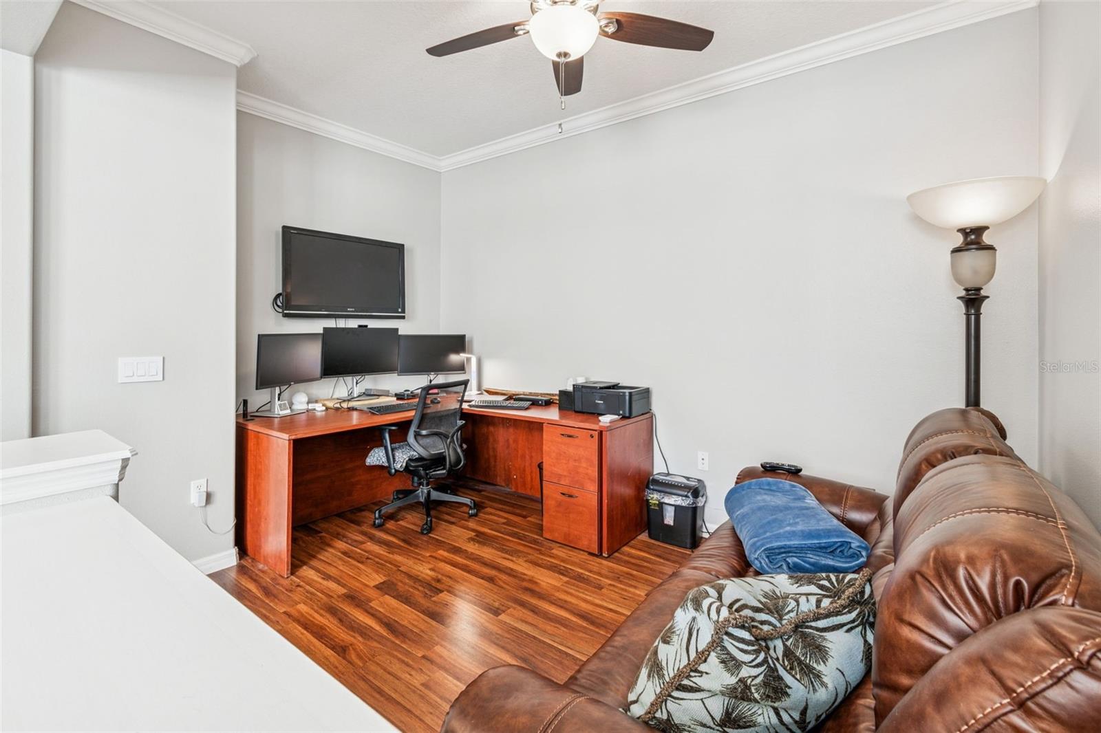 Image 33 of 60 For 2376 Palm Tree Drive