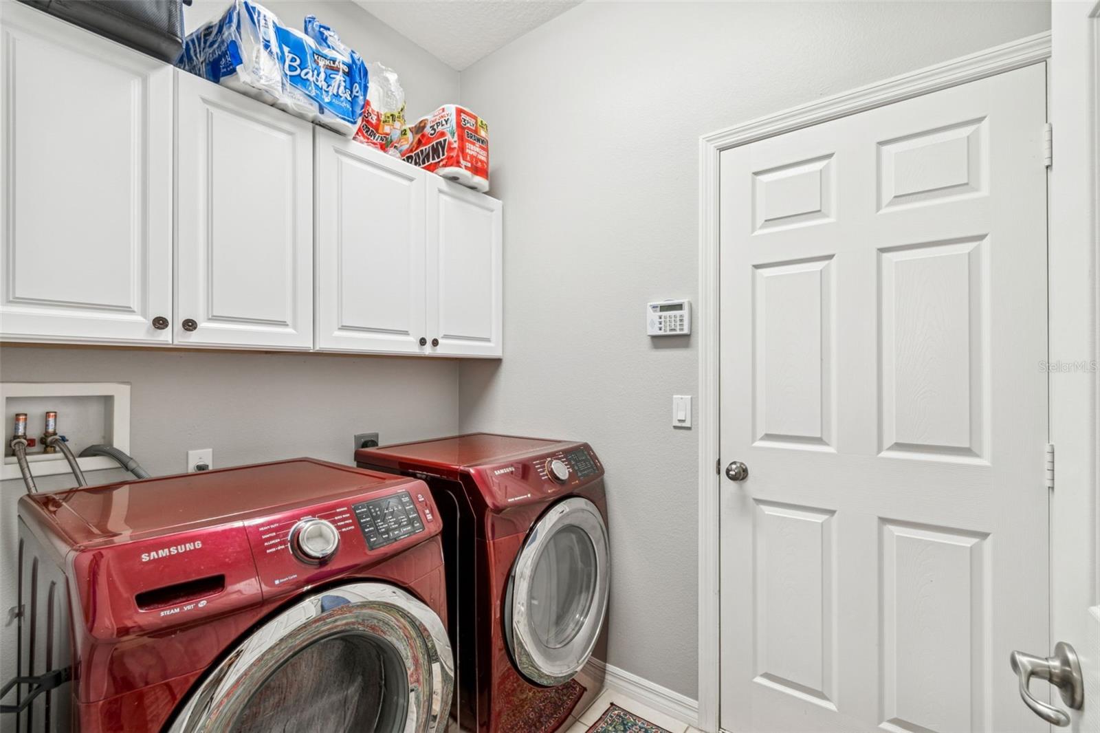 Image 34 of 60 For 2376 Palm Tree Drive