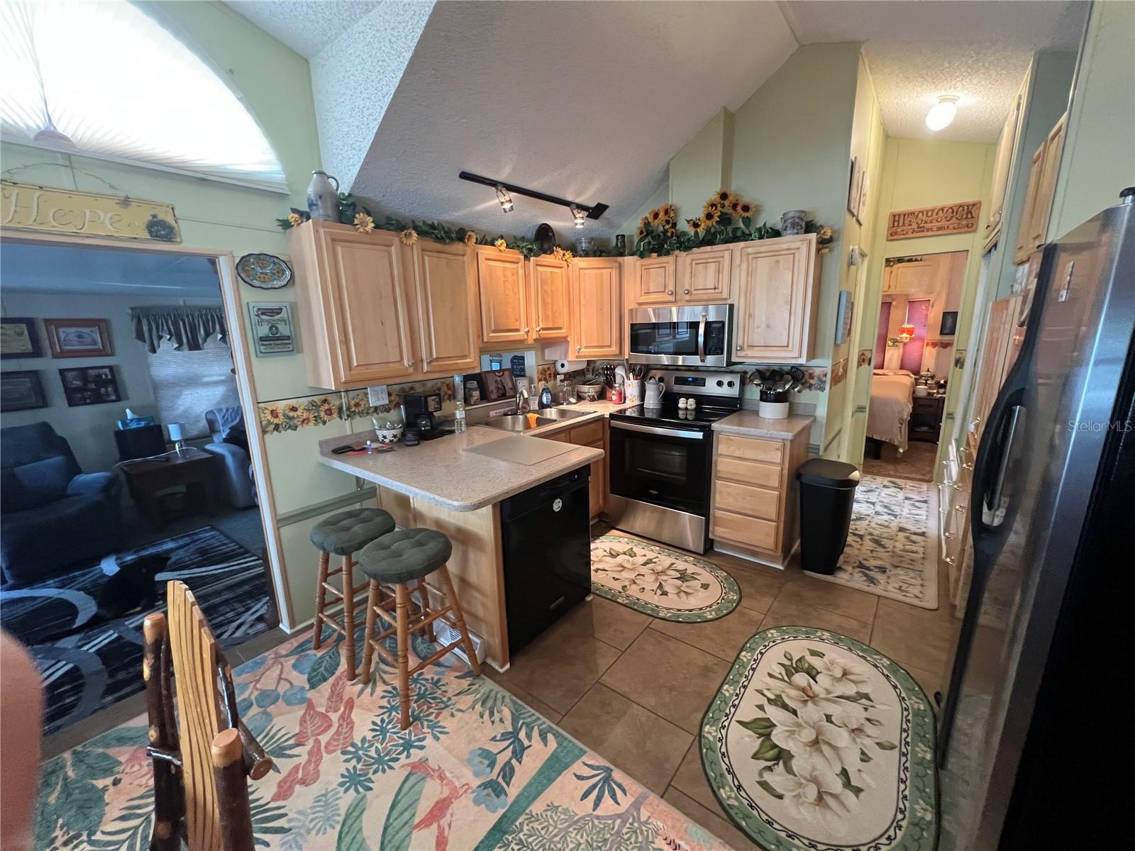 Image 29 of 31 For 443 Pansy Street