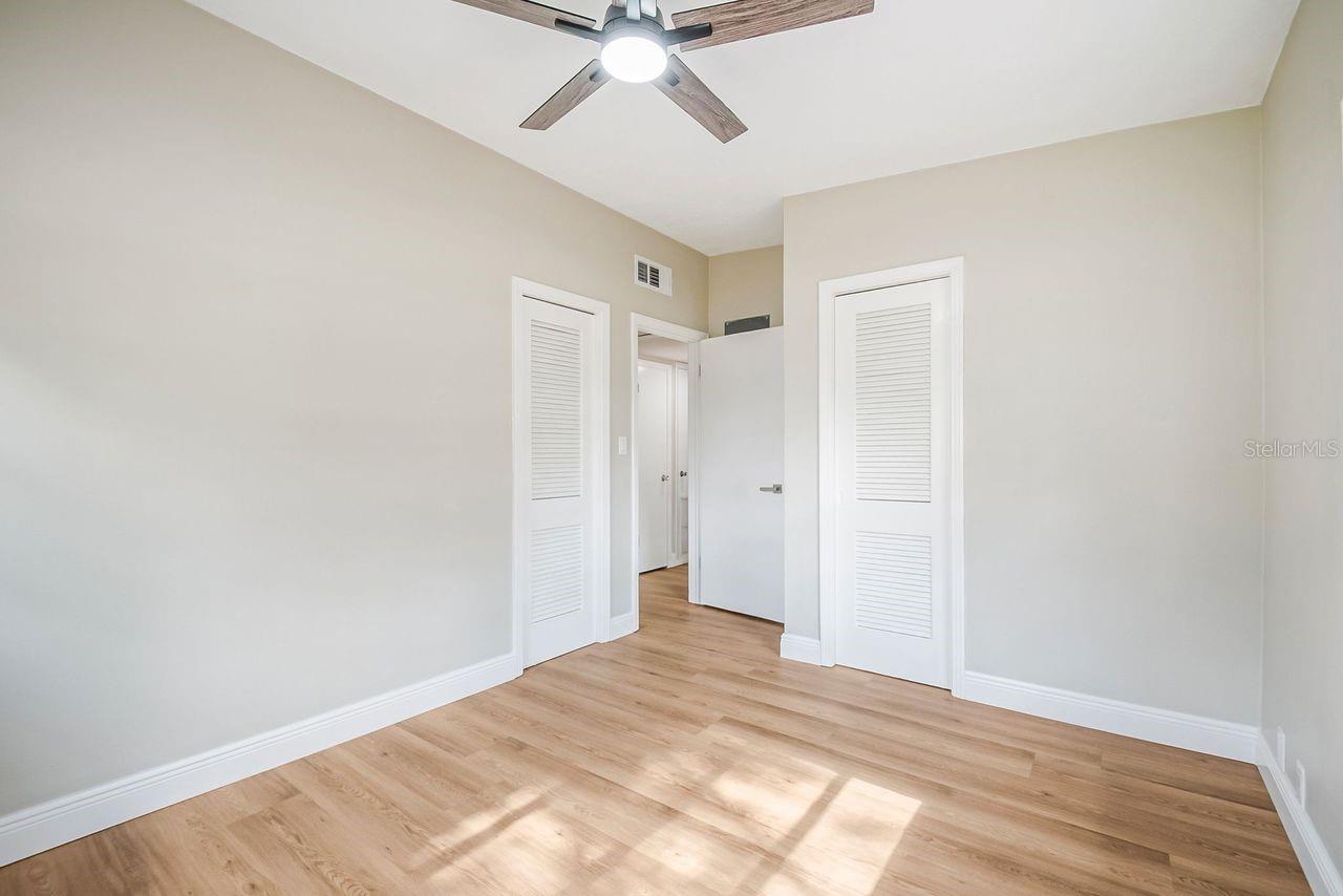 Image 14 of 27 For 2065 Derbyshire Road