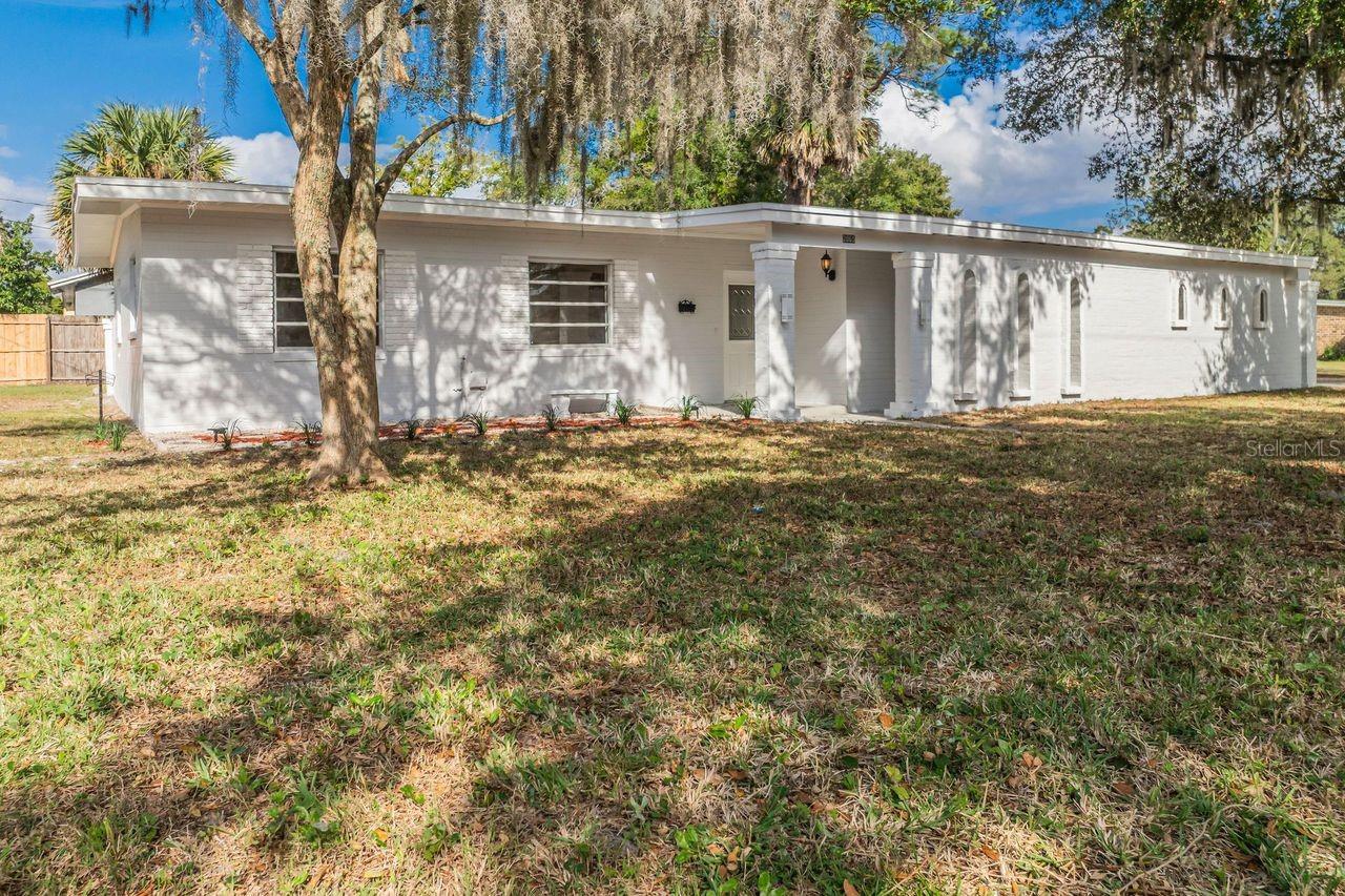 Image 22 of 27 For 2065 Derbyshire Road