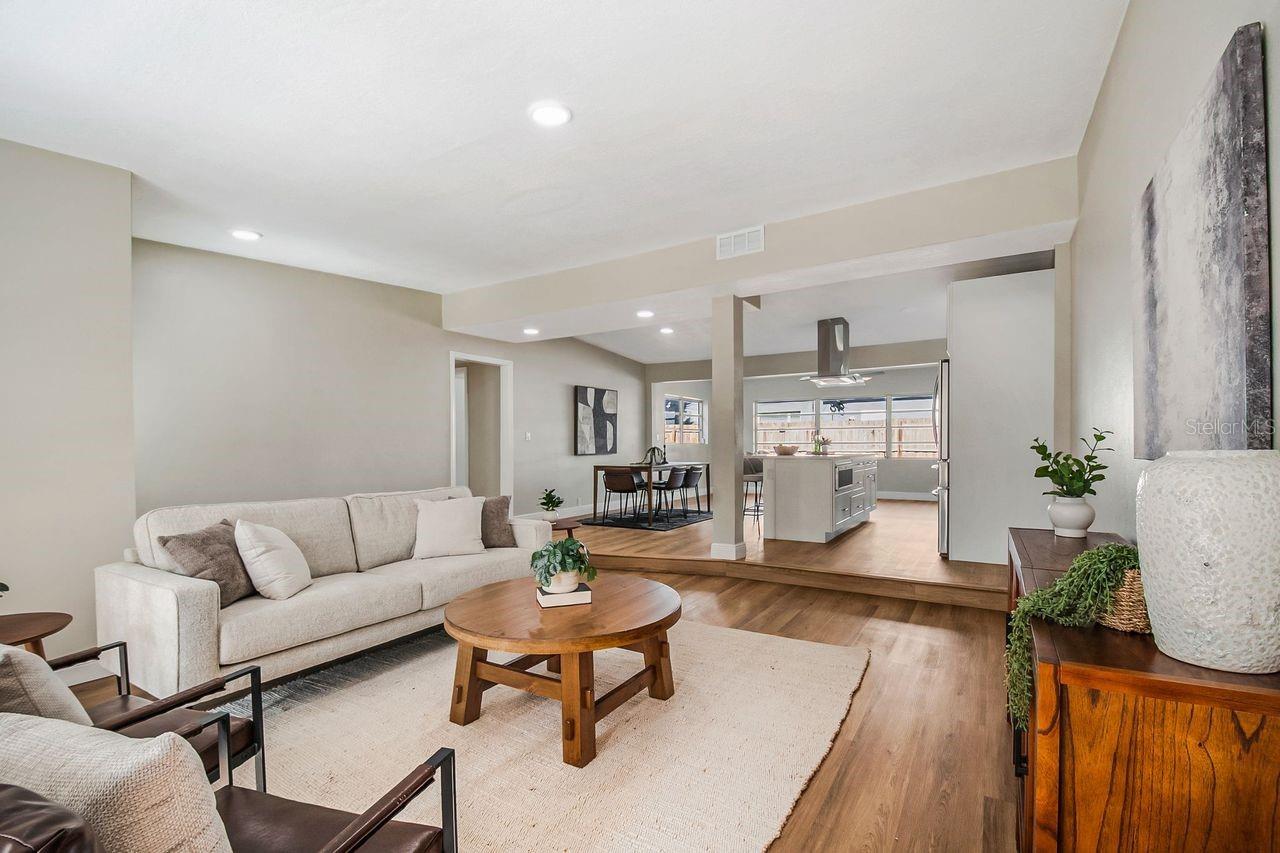 Image 9 of 27 For 2065 Derbyshire Road