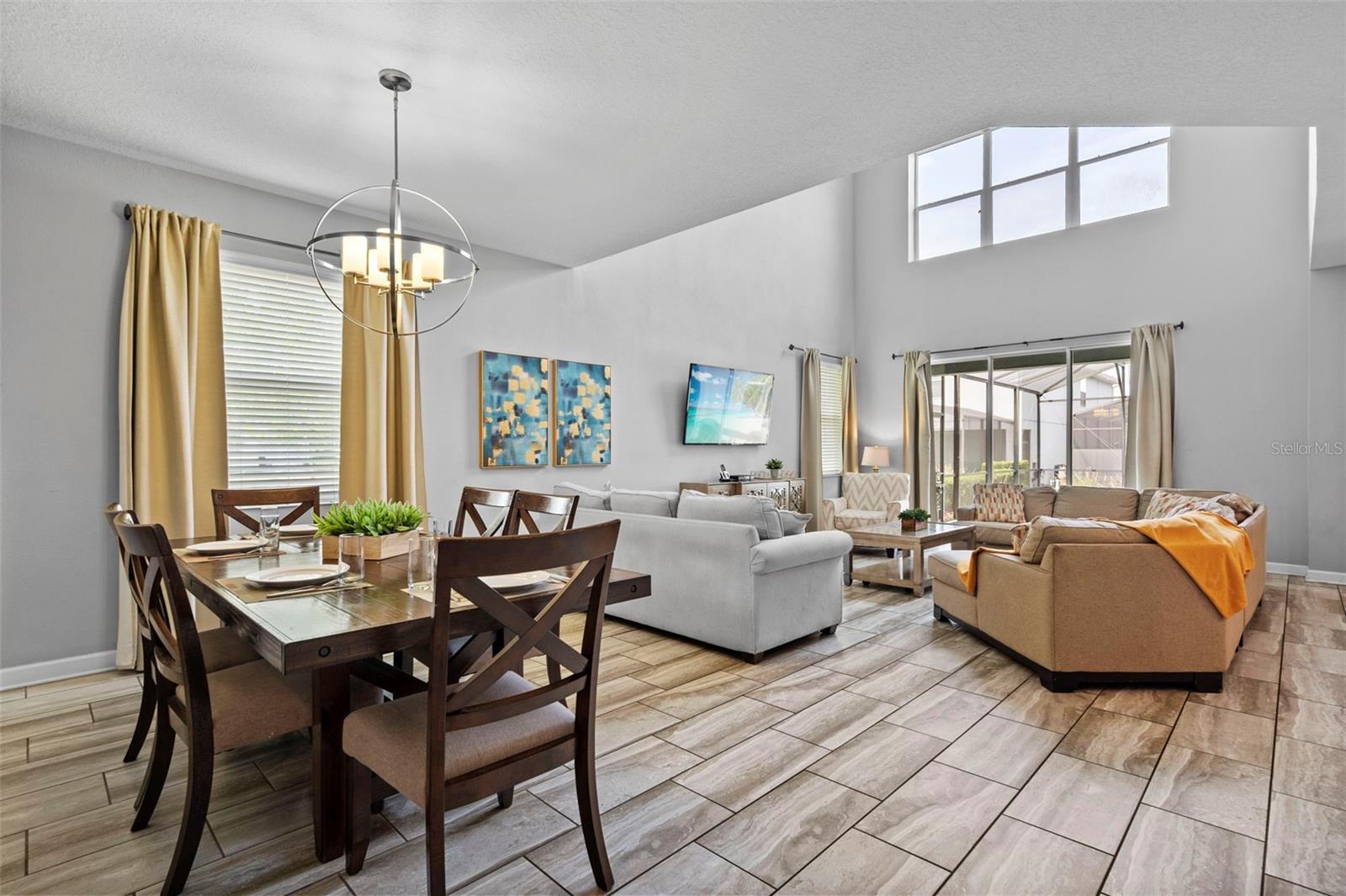 Image 10 of 75 For 4760 Kings Castle Circle