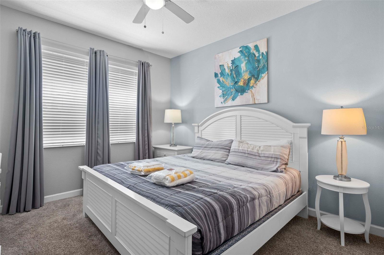 Image 20 of 75 For 4760 Kings Castle Circle