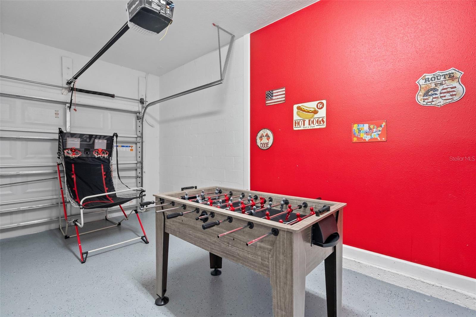 Image 24 of 75 For 4760 Kings Castle Circle