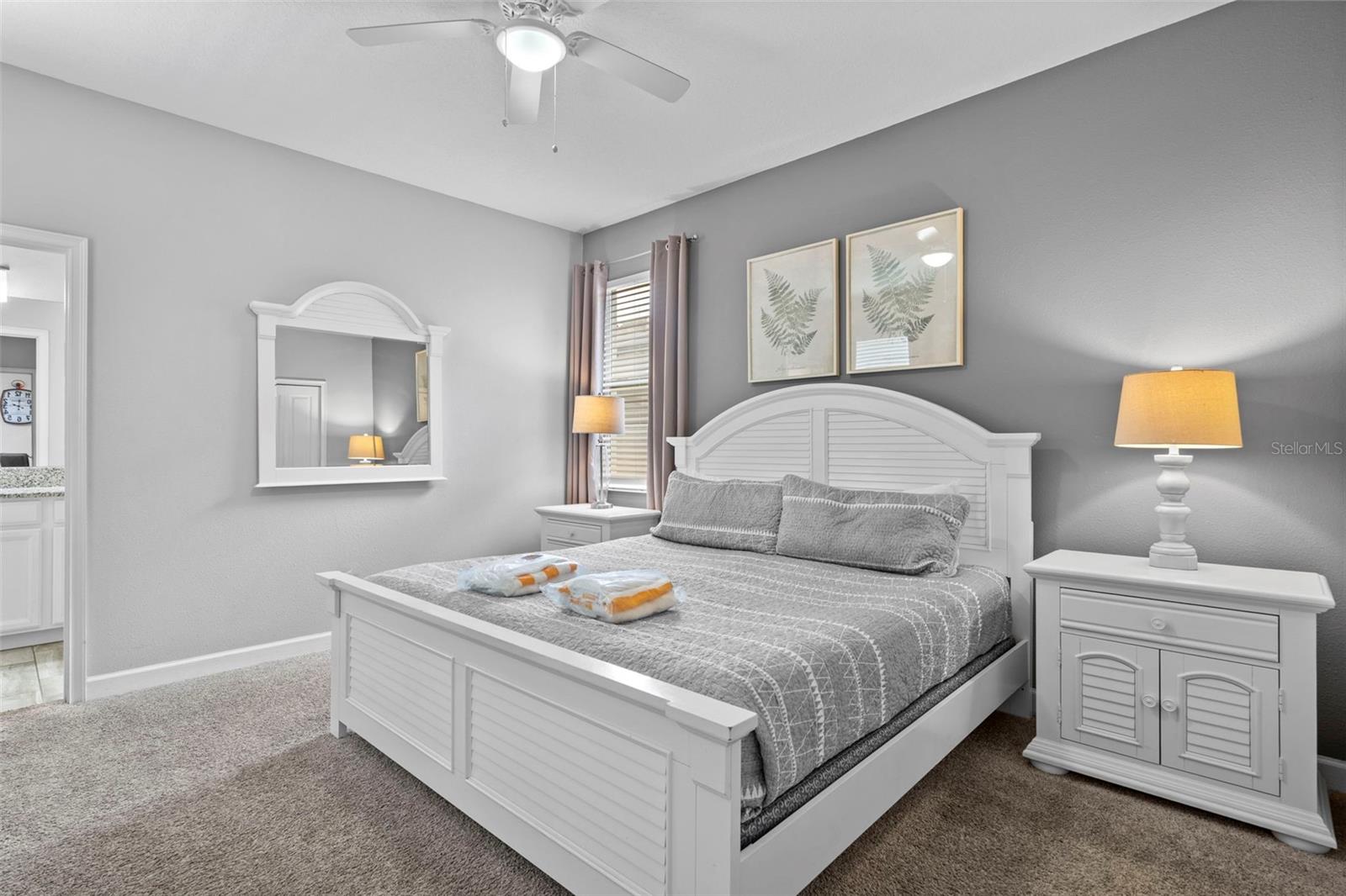 Image 32 of 75 For 4760 Kings Castle Circle