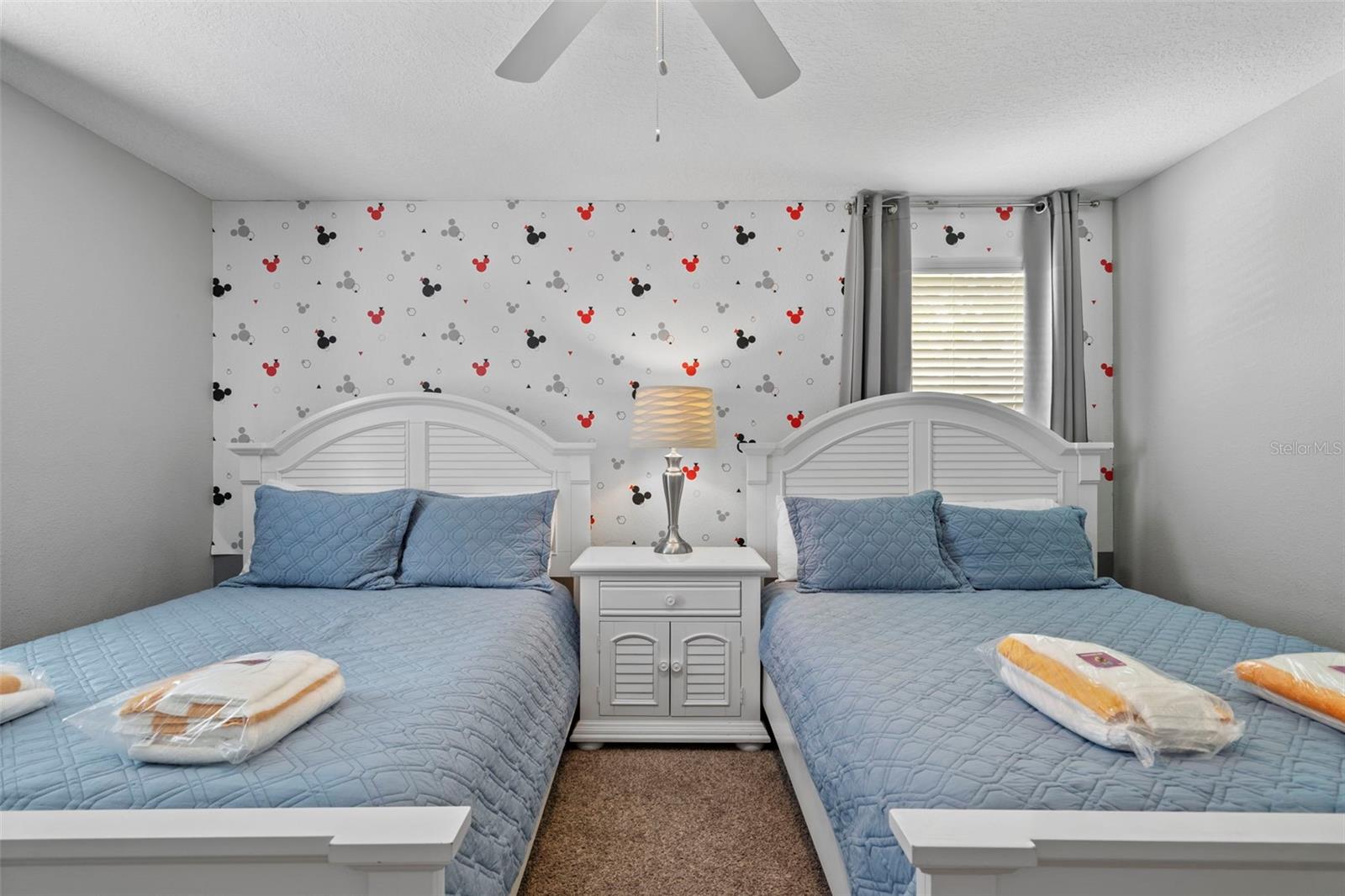 Image 39 of 75 For 4760 Kings Castle Circle