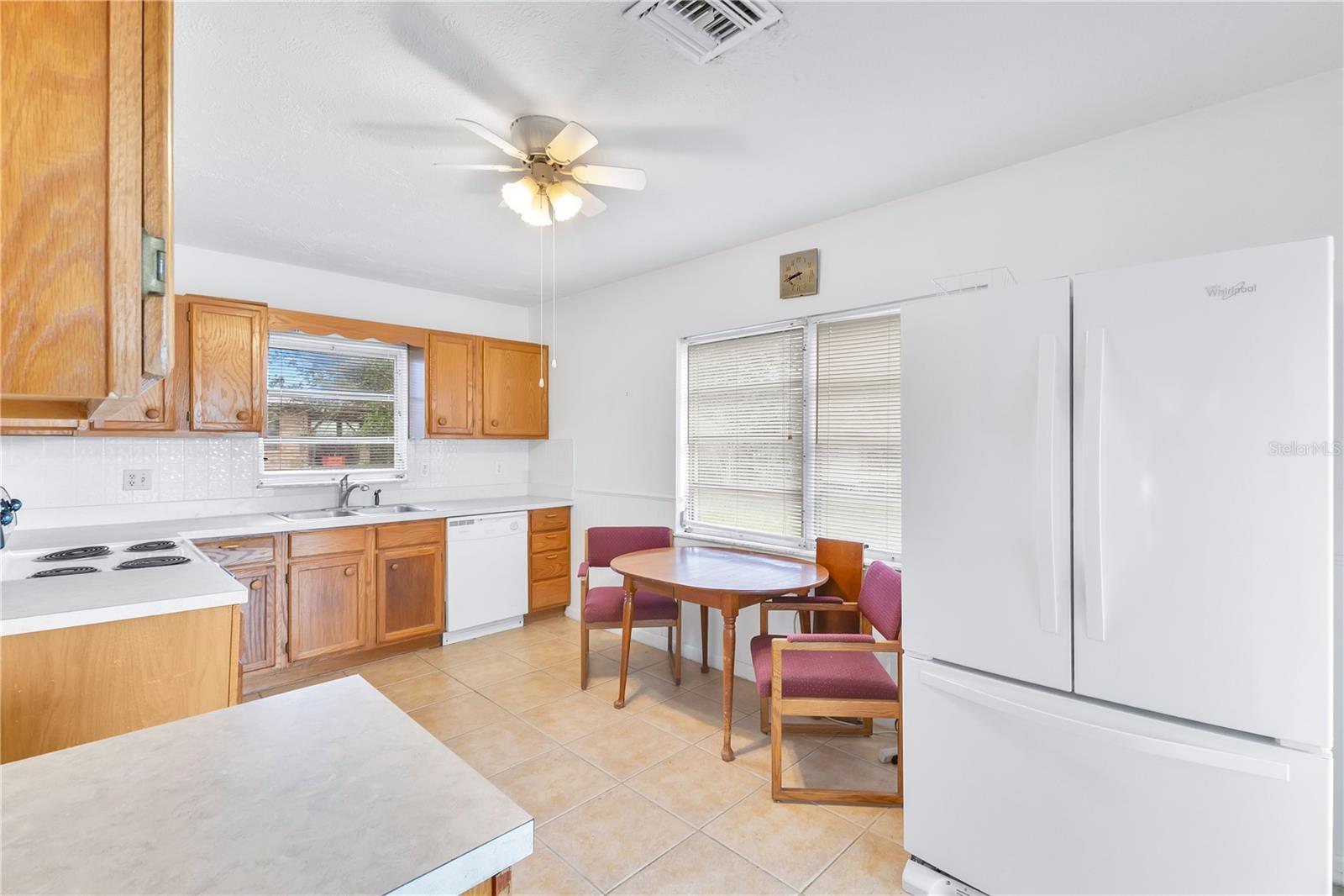 Image 4 of 19 For 1801 Eastern Avenue