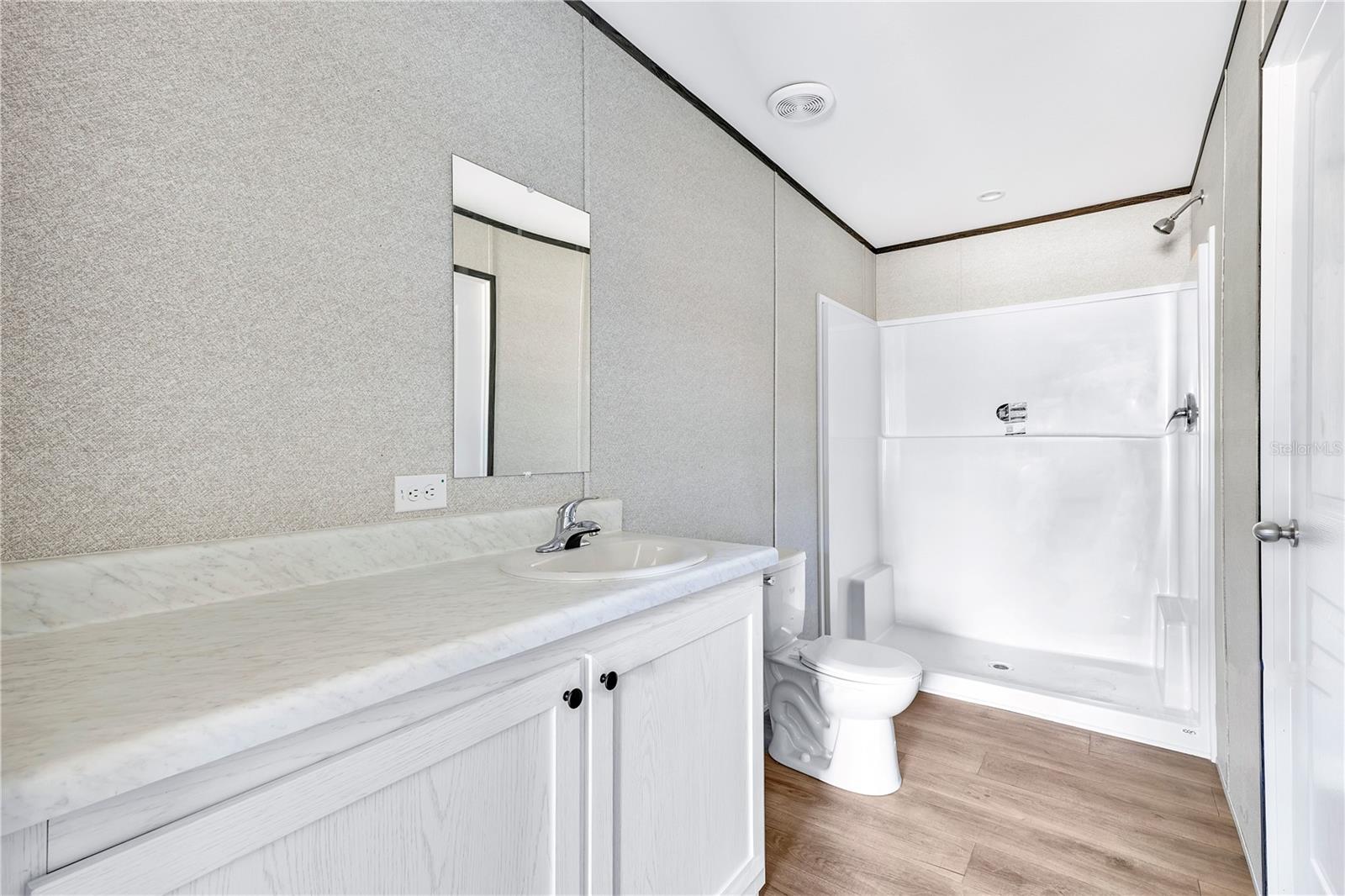 Image 10 of 18 For 1700 Missouri Avenue