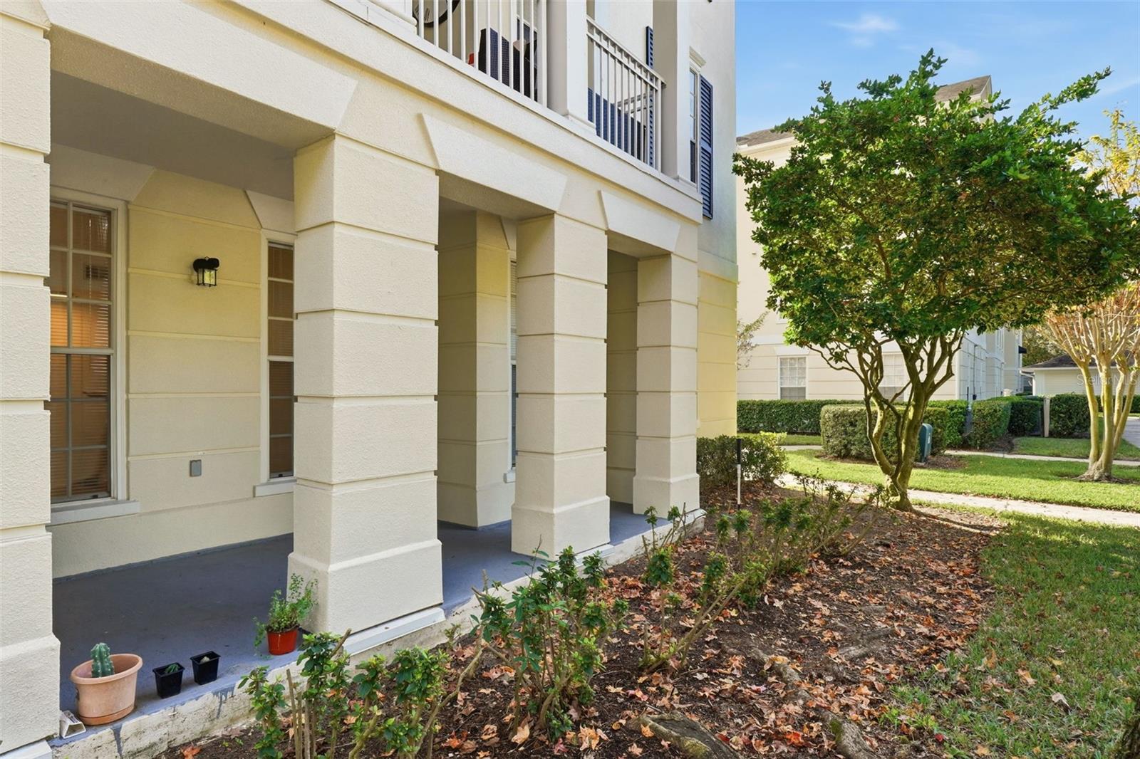 Image 7 of 35 For 231 Goldenrain Drive 101