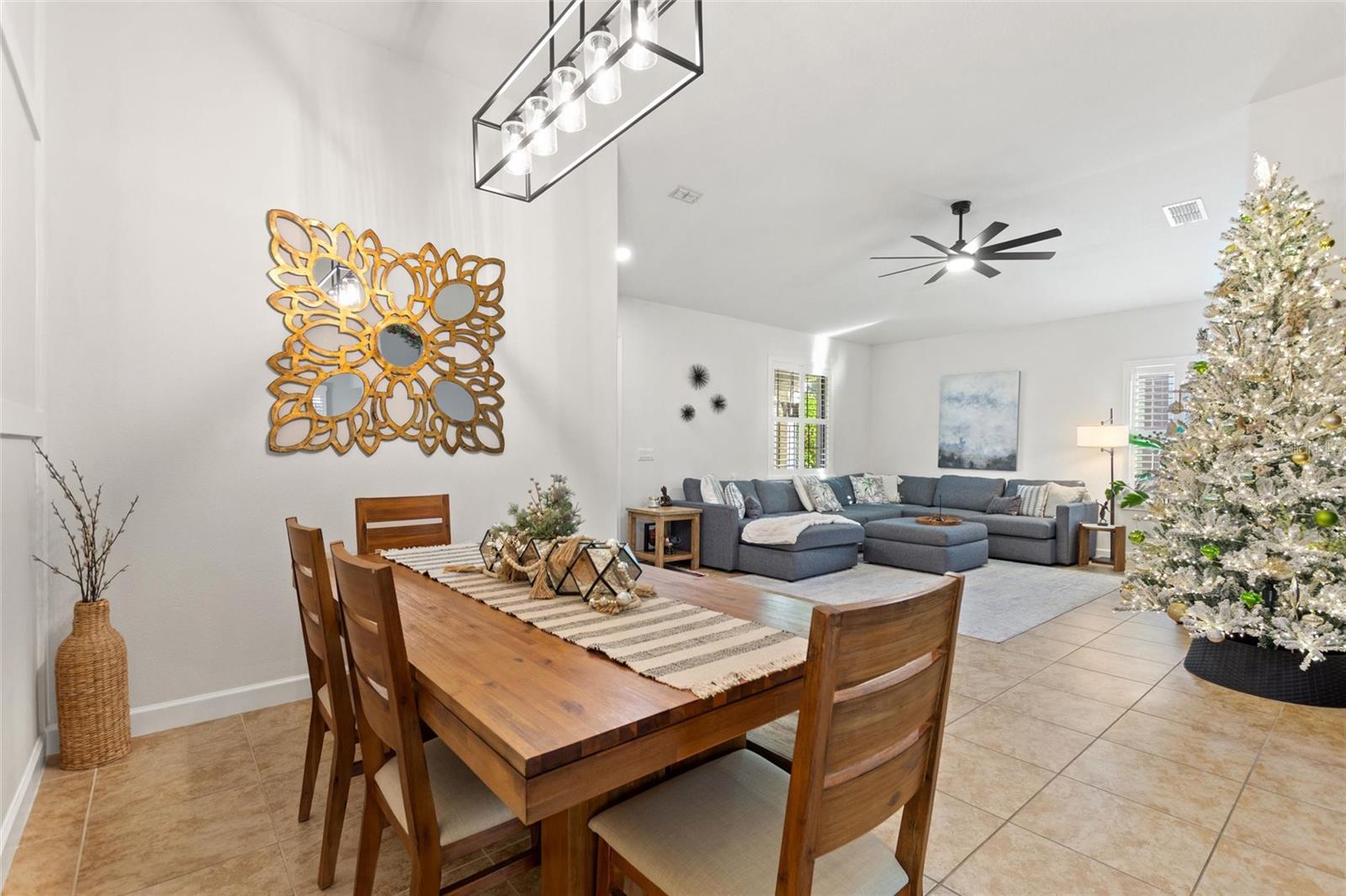 Image 13 of 61 For 1396 Palmetto Dunes St