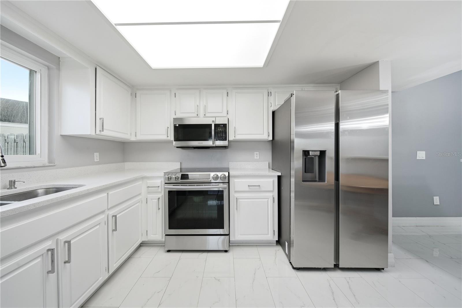 Image 12 of 33 For 11373 Darlington Drive