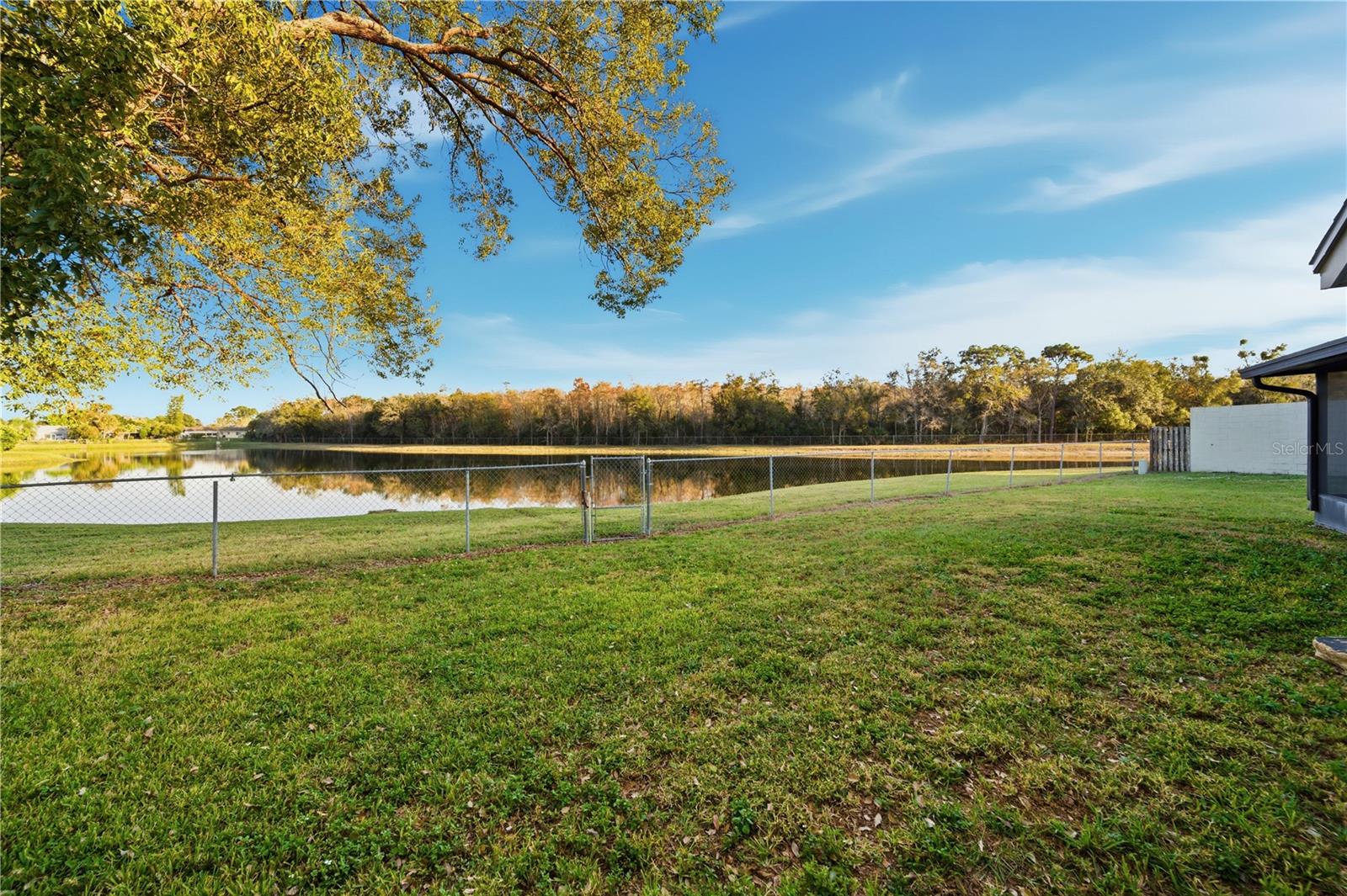 Image 25 of 33 For 11373 Darlington Drive