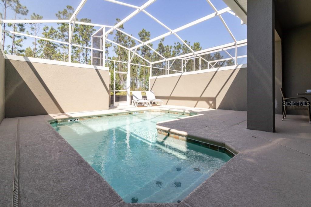 Image 10 of 13 For 956 Leader Street