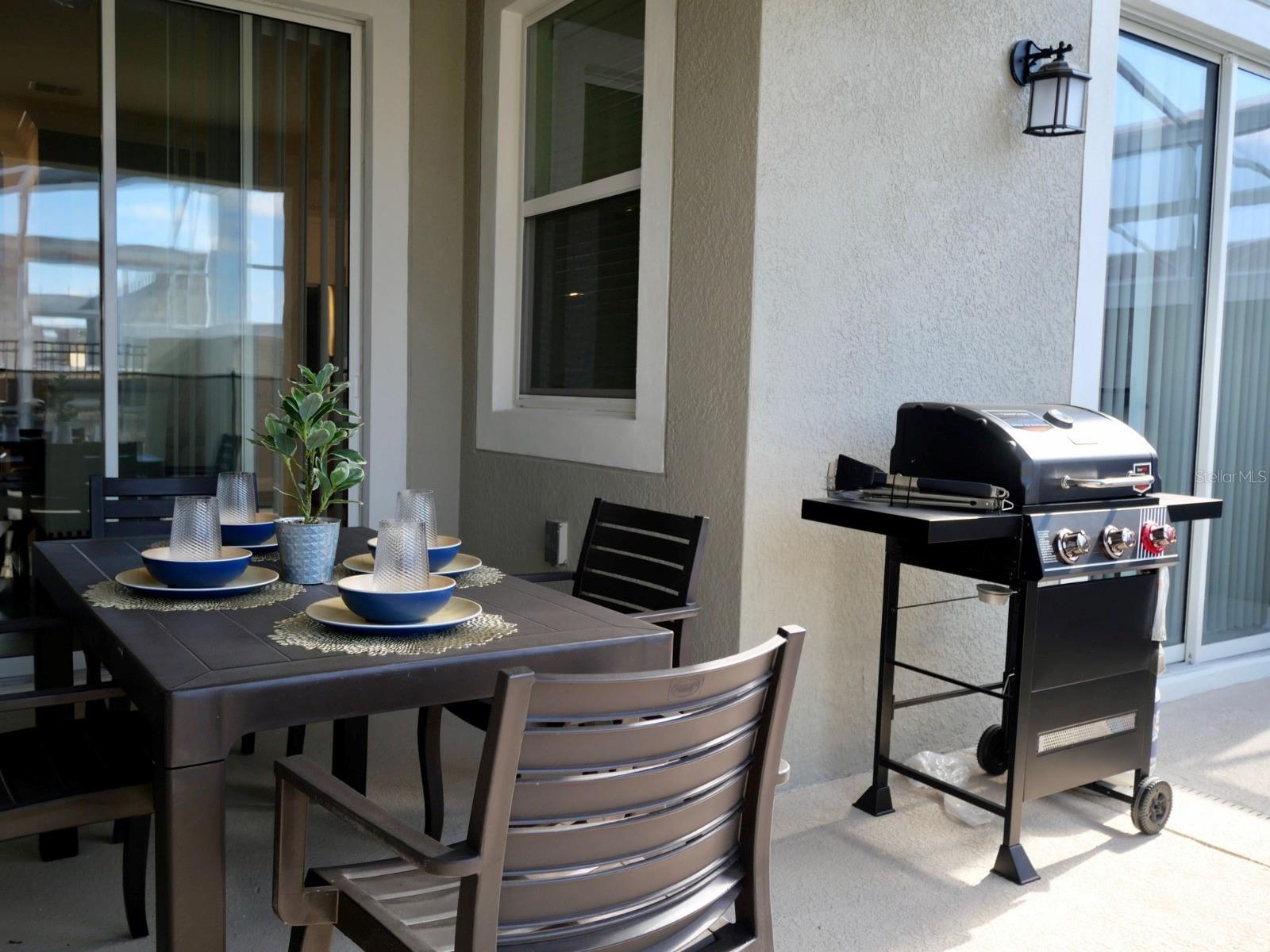 Image 4 of 13 For 956 Leader Street