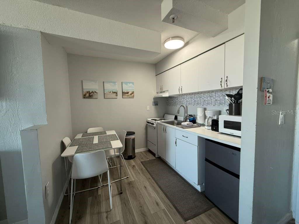 Image 3 of 11 For 800 Atlantic Avenue 420