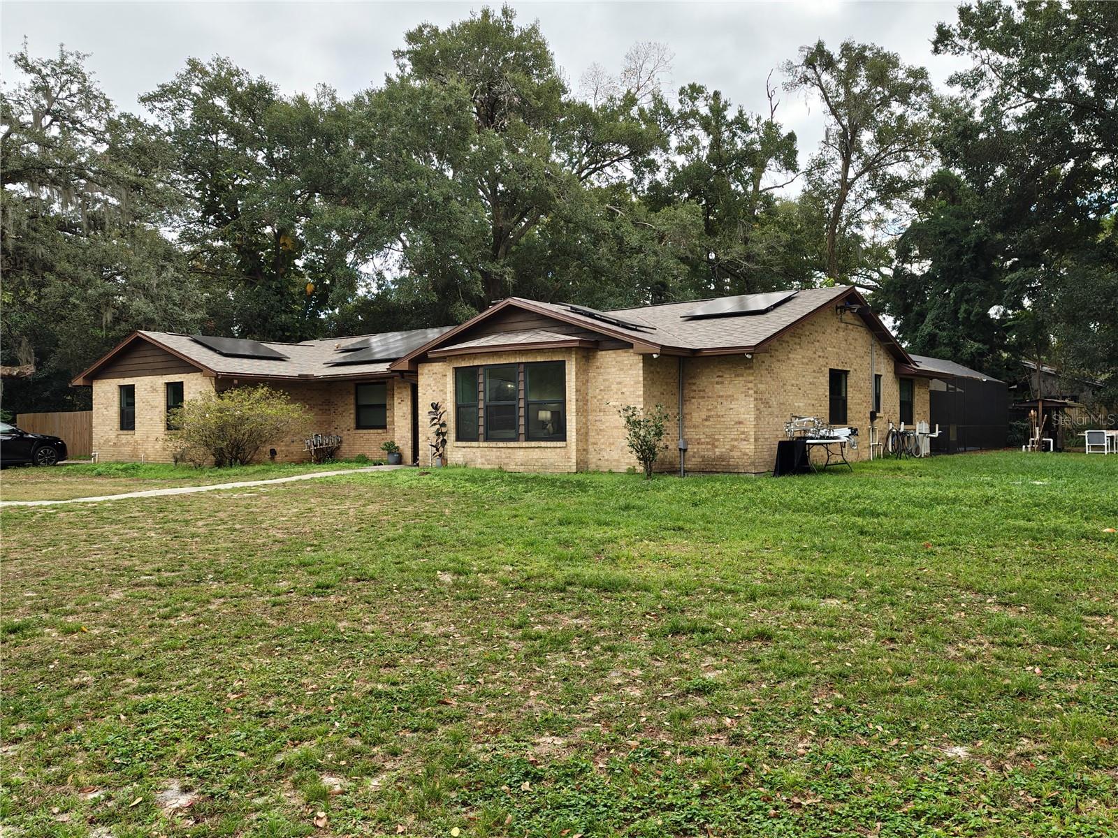 Details for 820 Wekiwa Springs Road, APOPKA, FL 32712