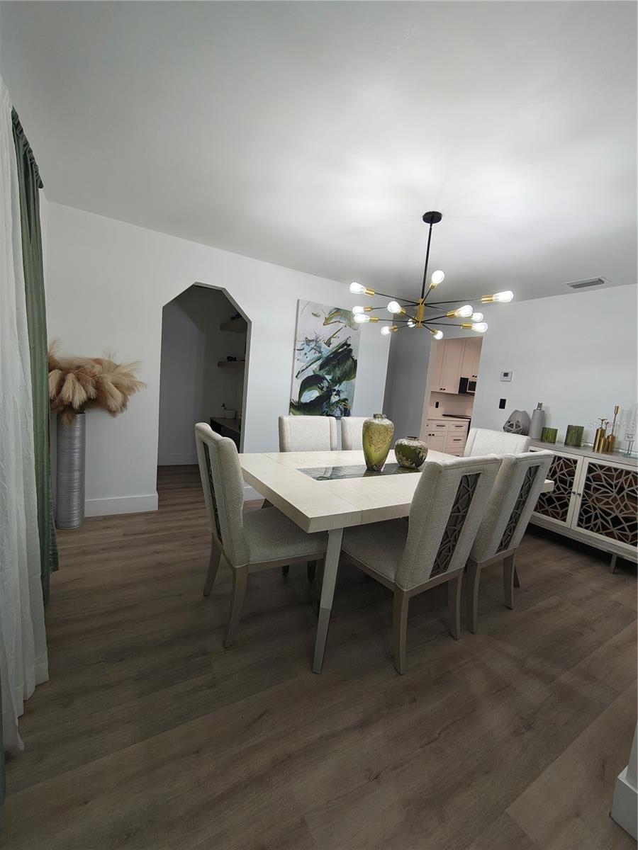 Image 36 of 53 For 820 Wekiwa Springs Road