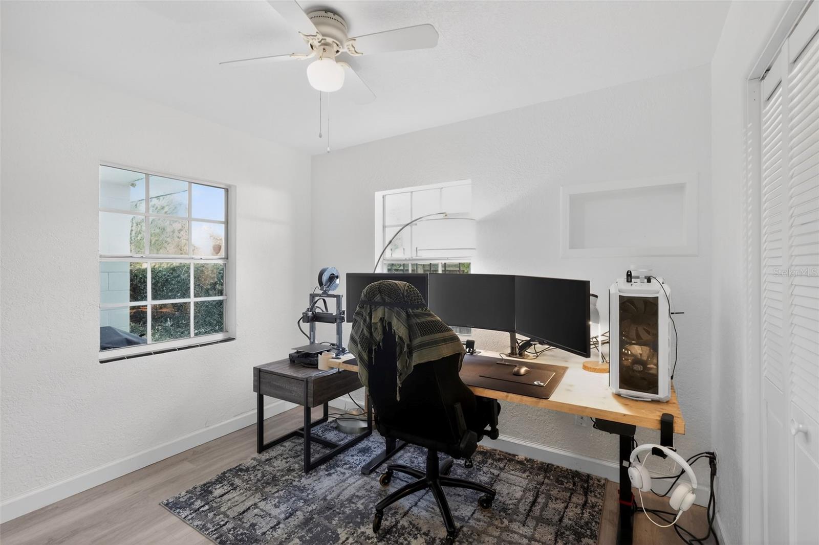 Image 15 of 19 For 700 28th Street