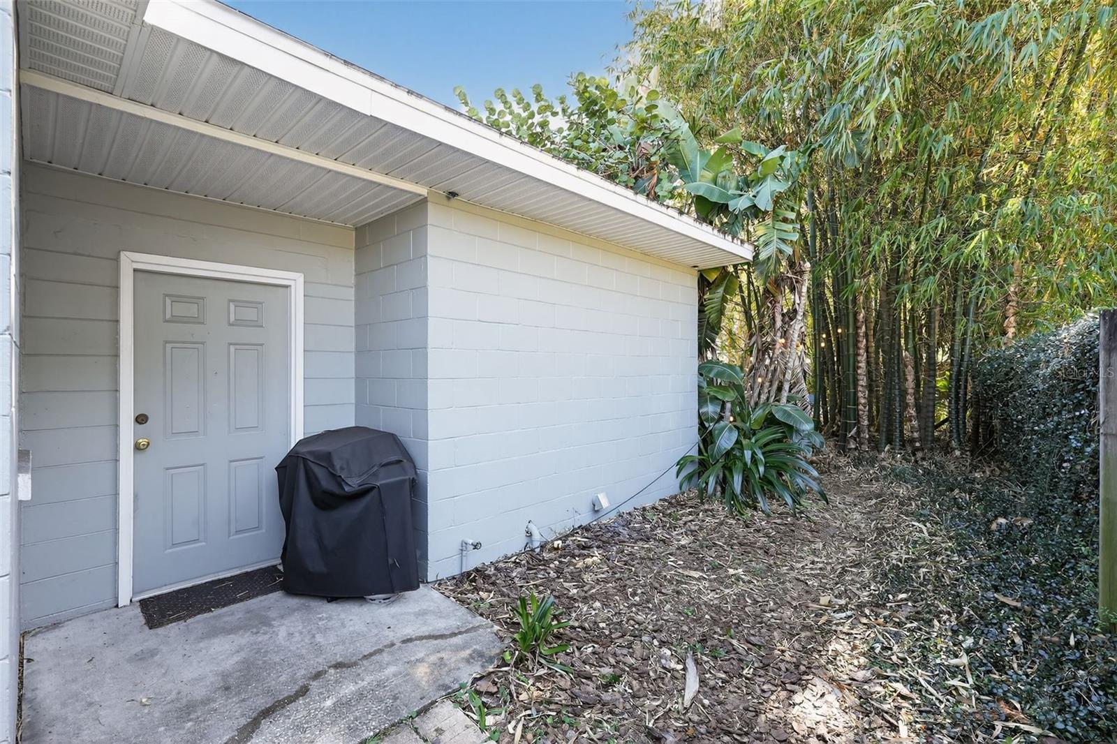 Image 17 of 19 For 700 28th Street