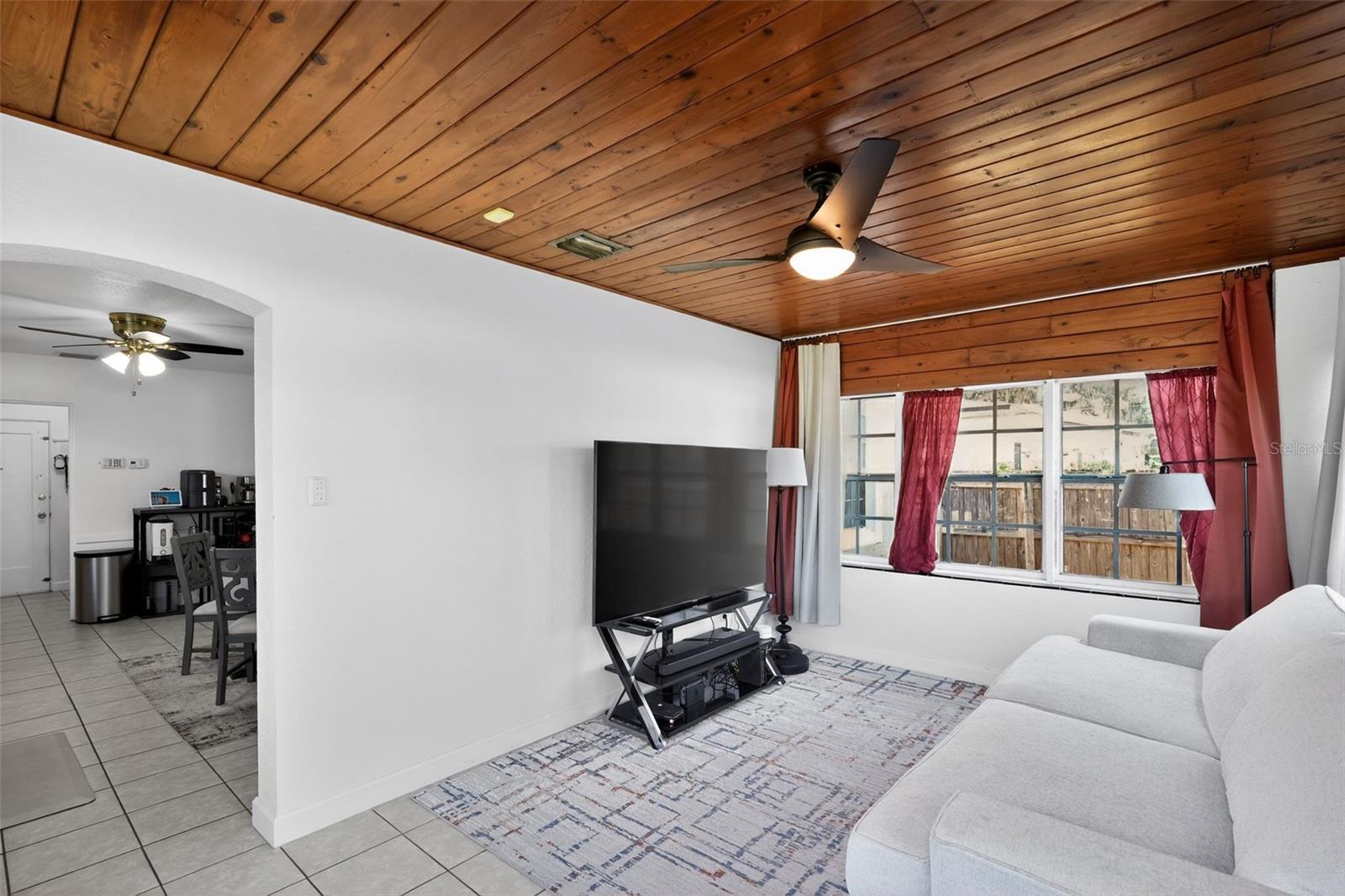 Image 8 of 19 For 700 28th Street