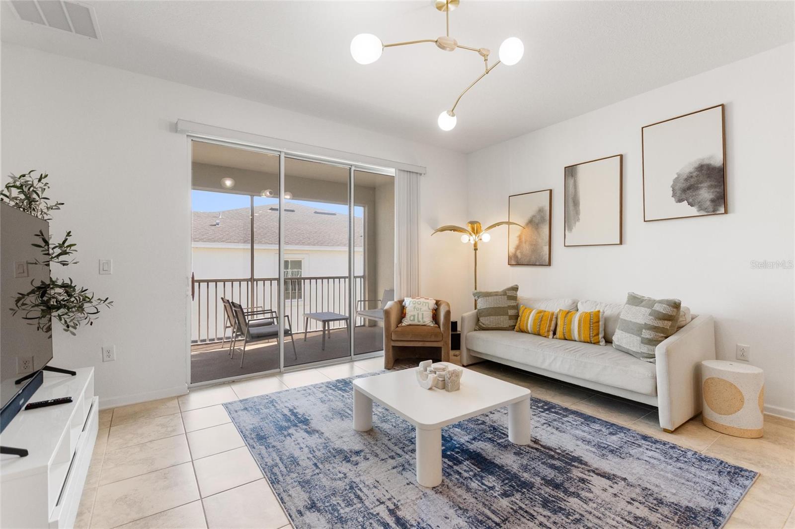 Image 11 of 48 For 953 Splash Shot  953