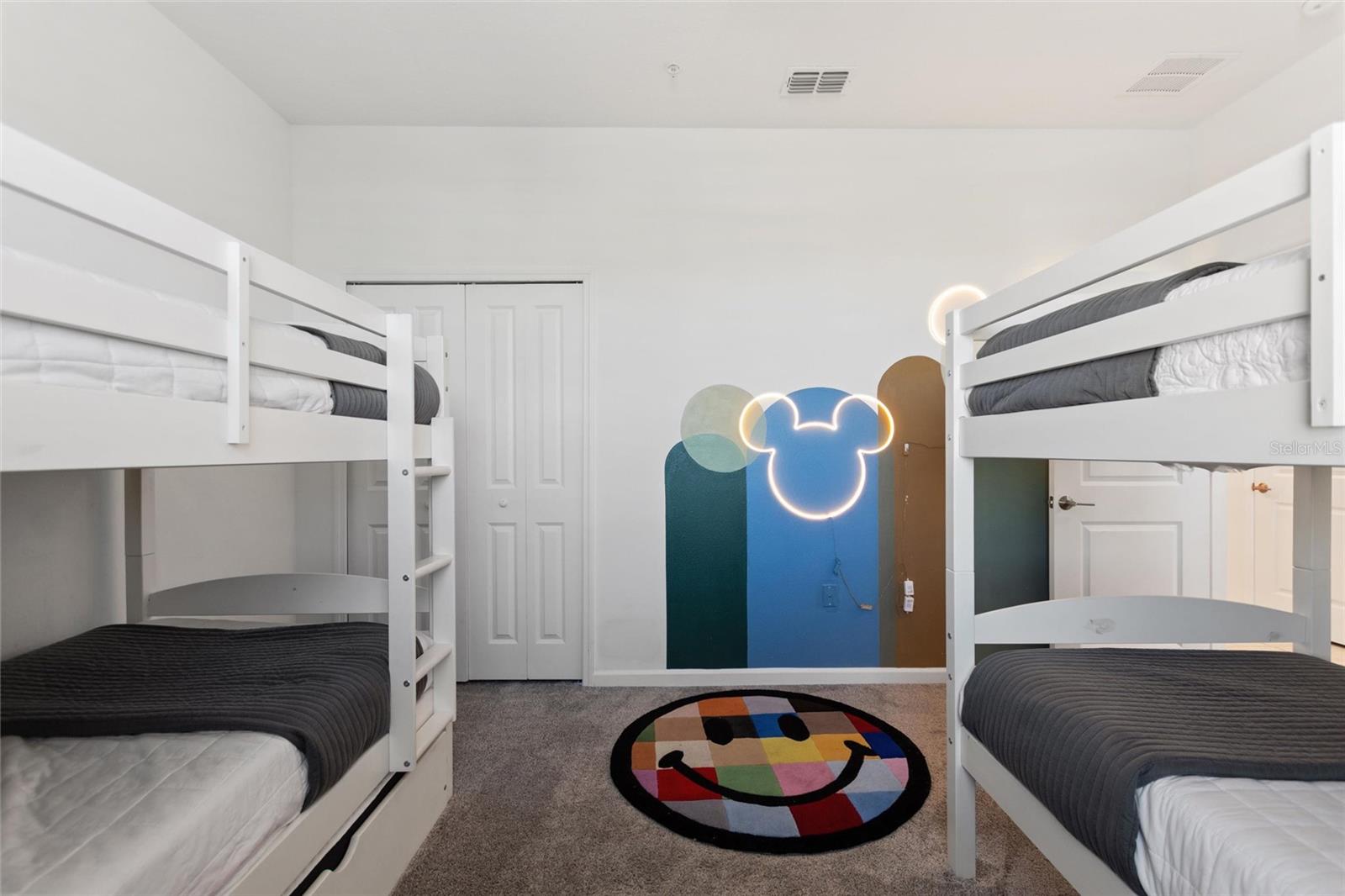 Image 21 of 48 For 953 Splash Shot  953