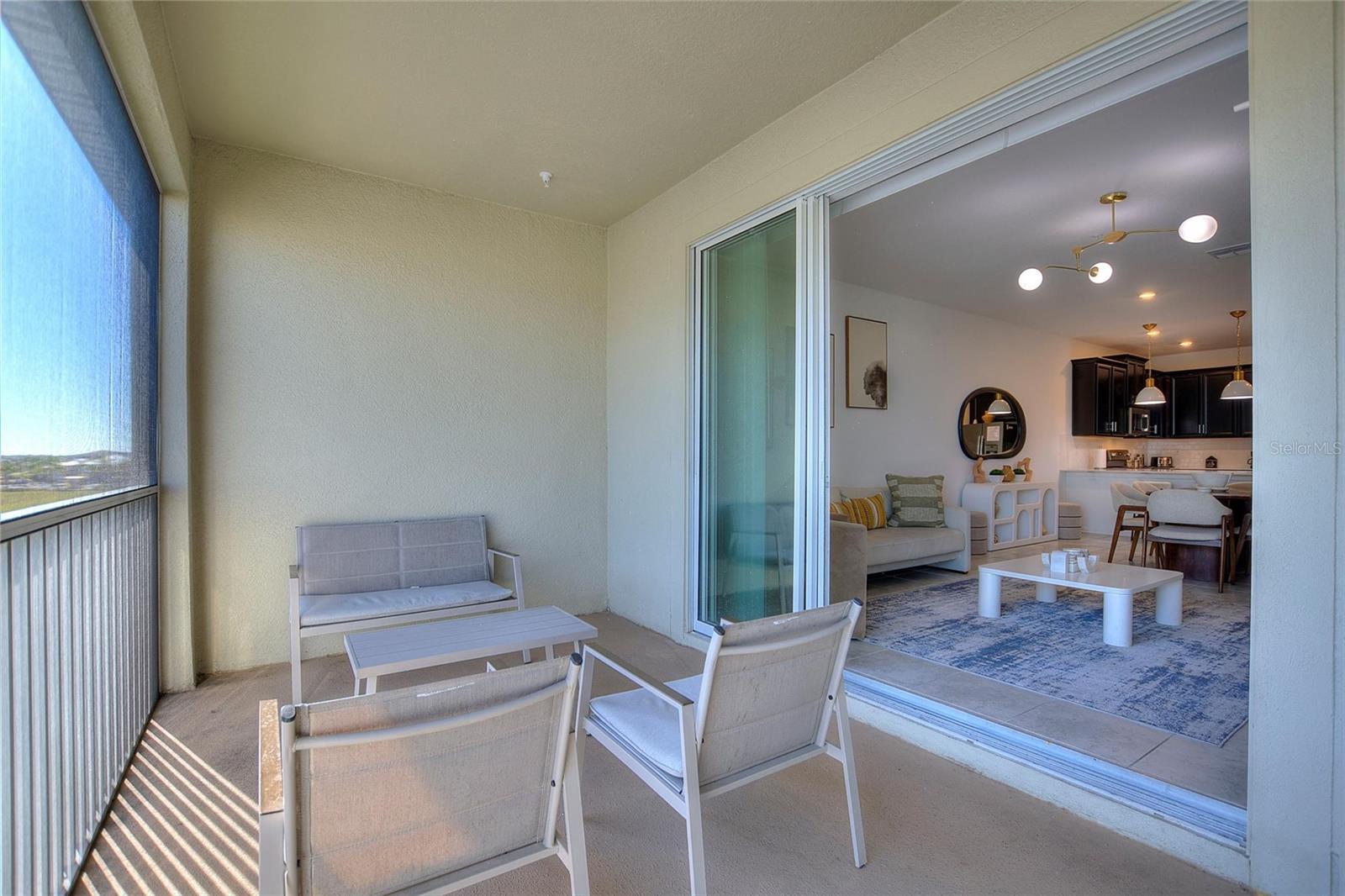 Image 30 of 48 For 953 Splash Shot  953