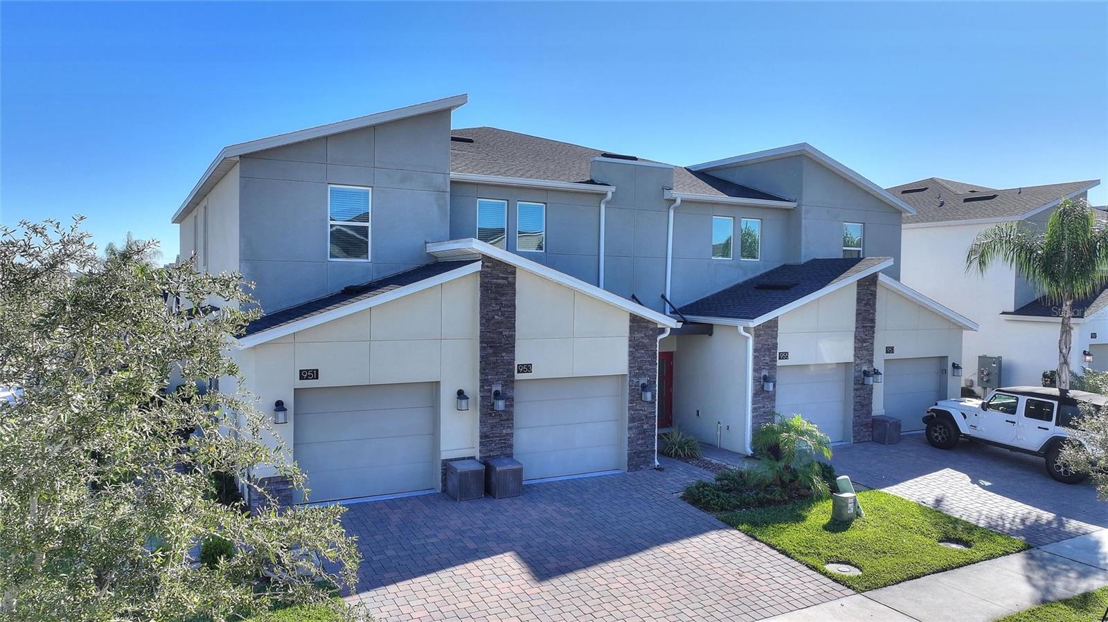 Image 31 of 48 For 953 Splash Shot  953